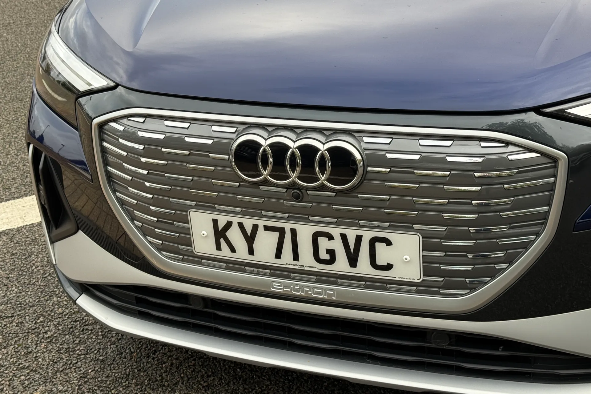 Audi Q4 thumbnail image number 24