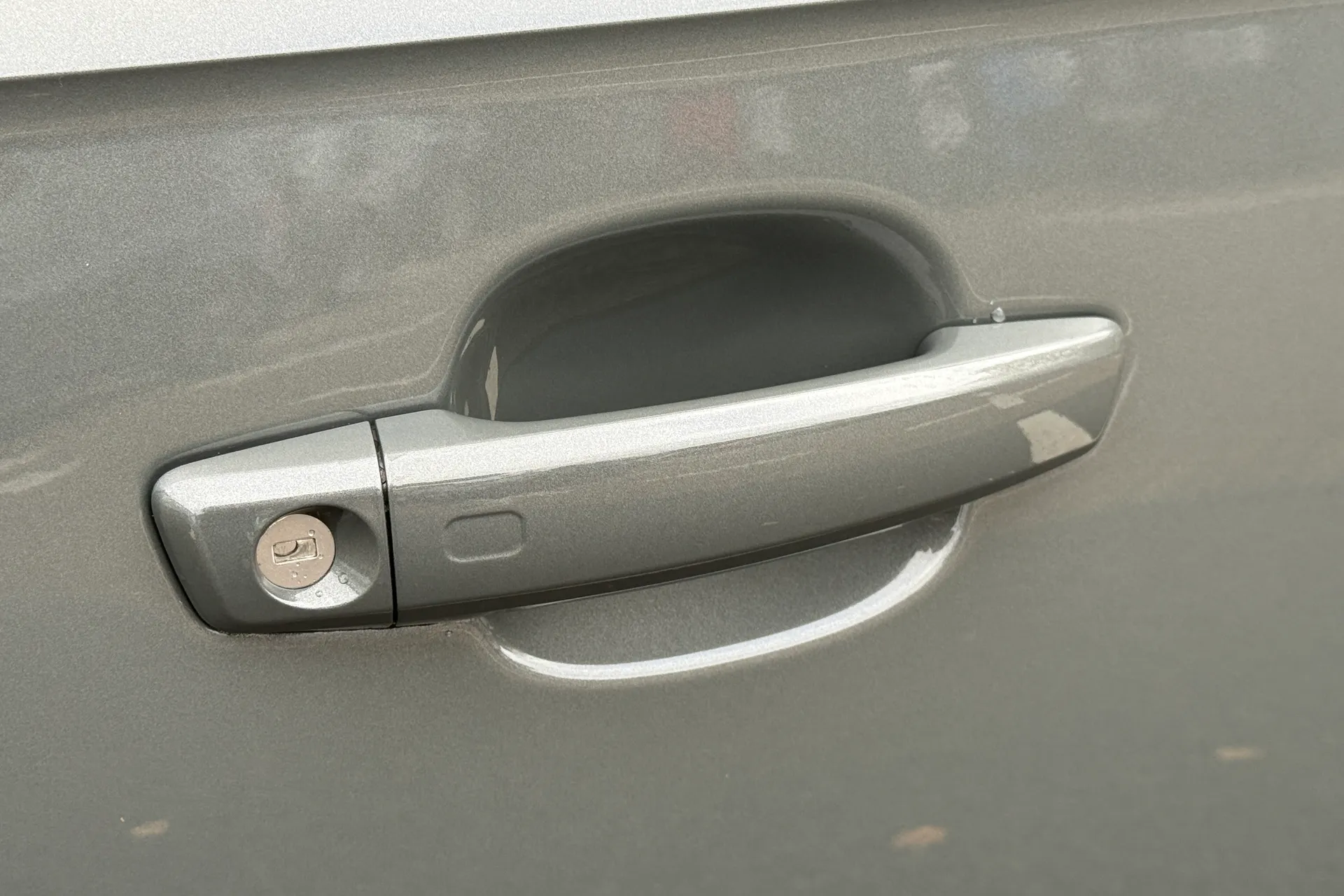 Audi TT thumbnail image number 18