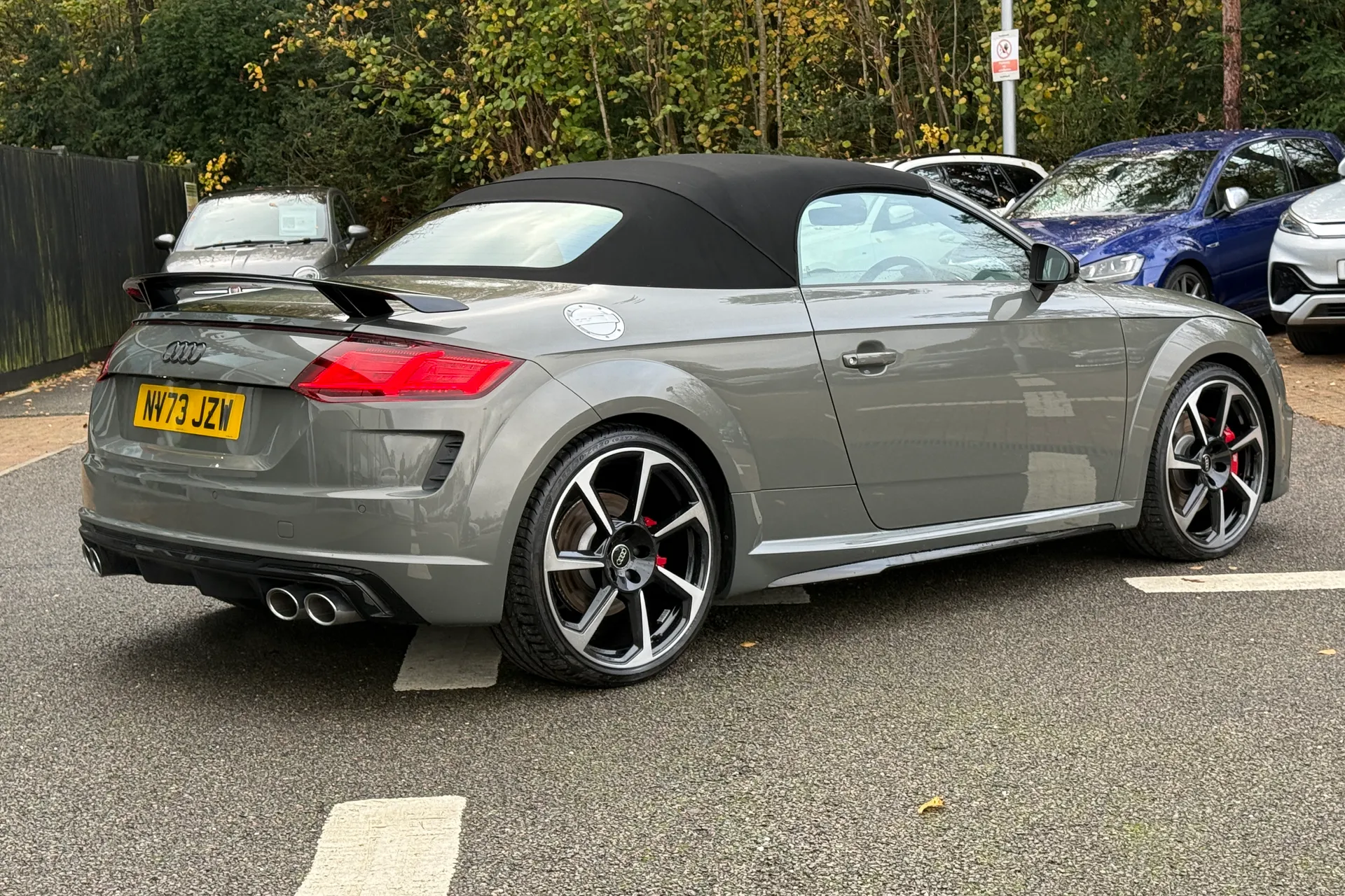 Audi TT thumbnail image number 35