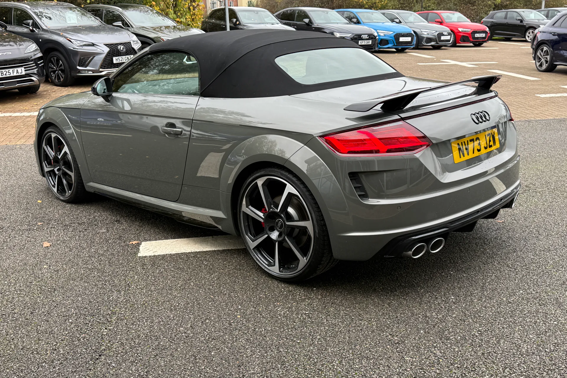 Audi TT thumbnail image number 53