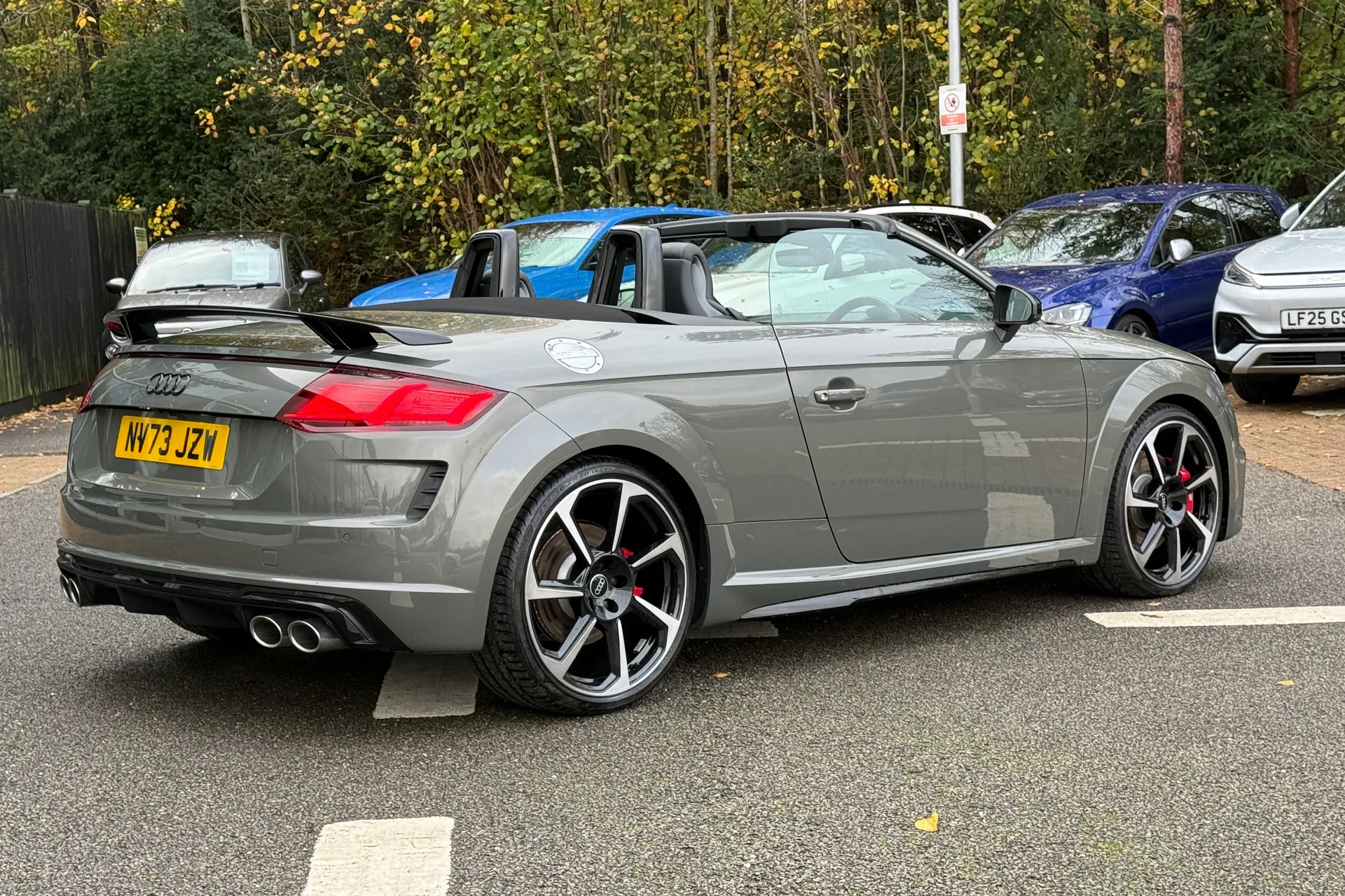 Audi TT thumbnail image number 8