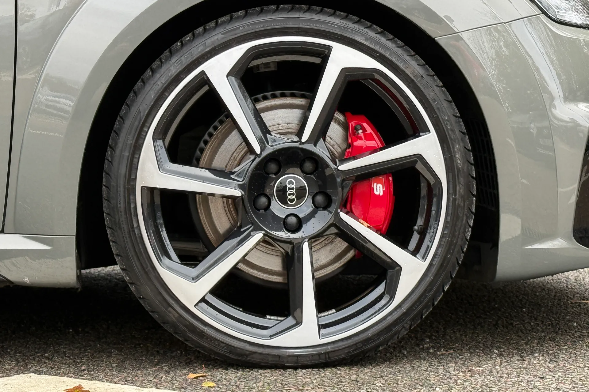 Audi TT thumbnail image number 20