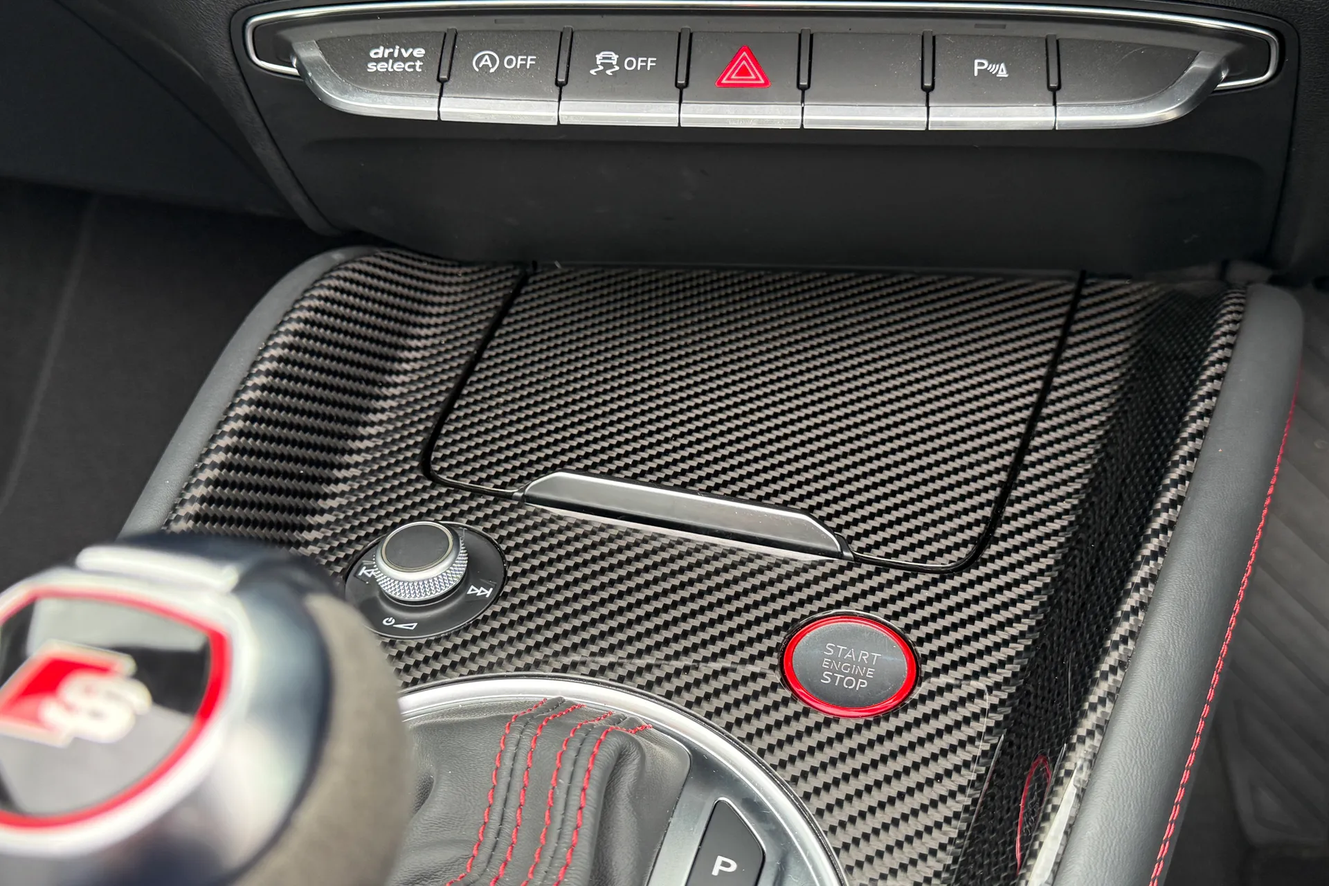 Audi TT thumbnail image number 48