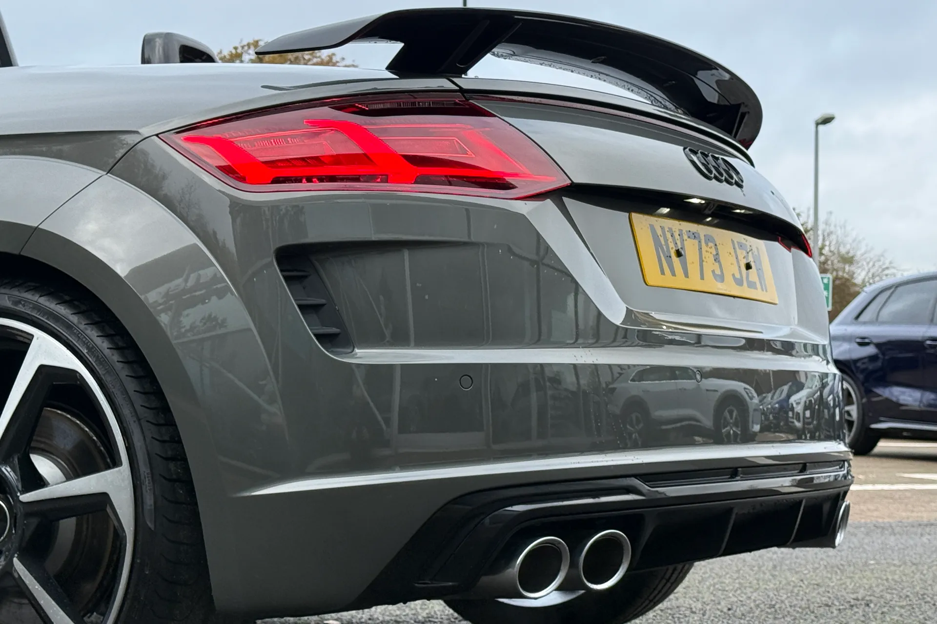 Audi TT thumbnail image number 30