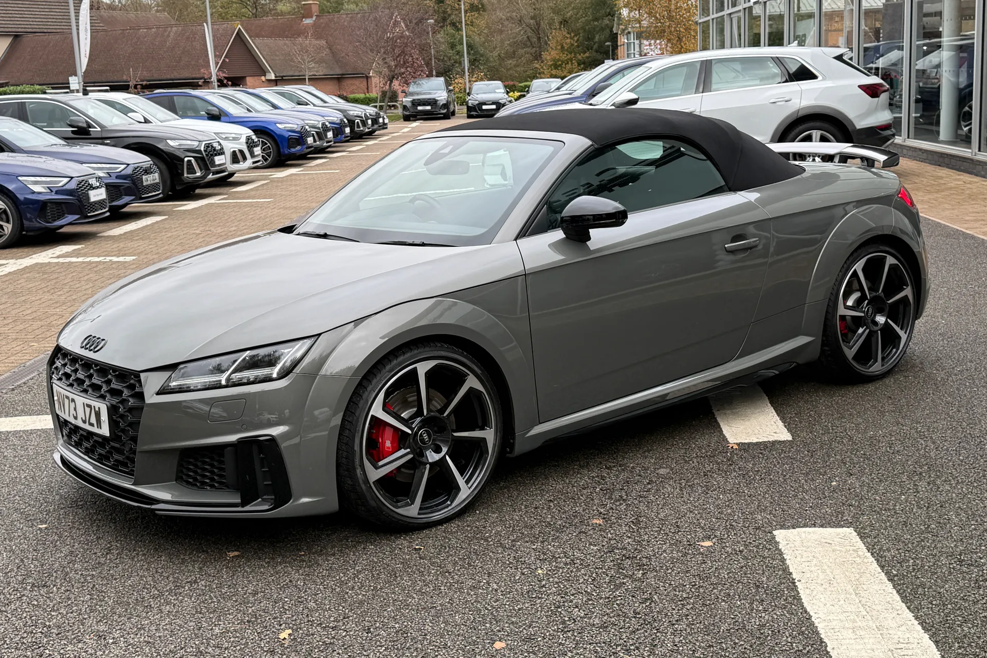 Audi TT thumbnail image number 55