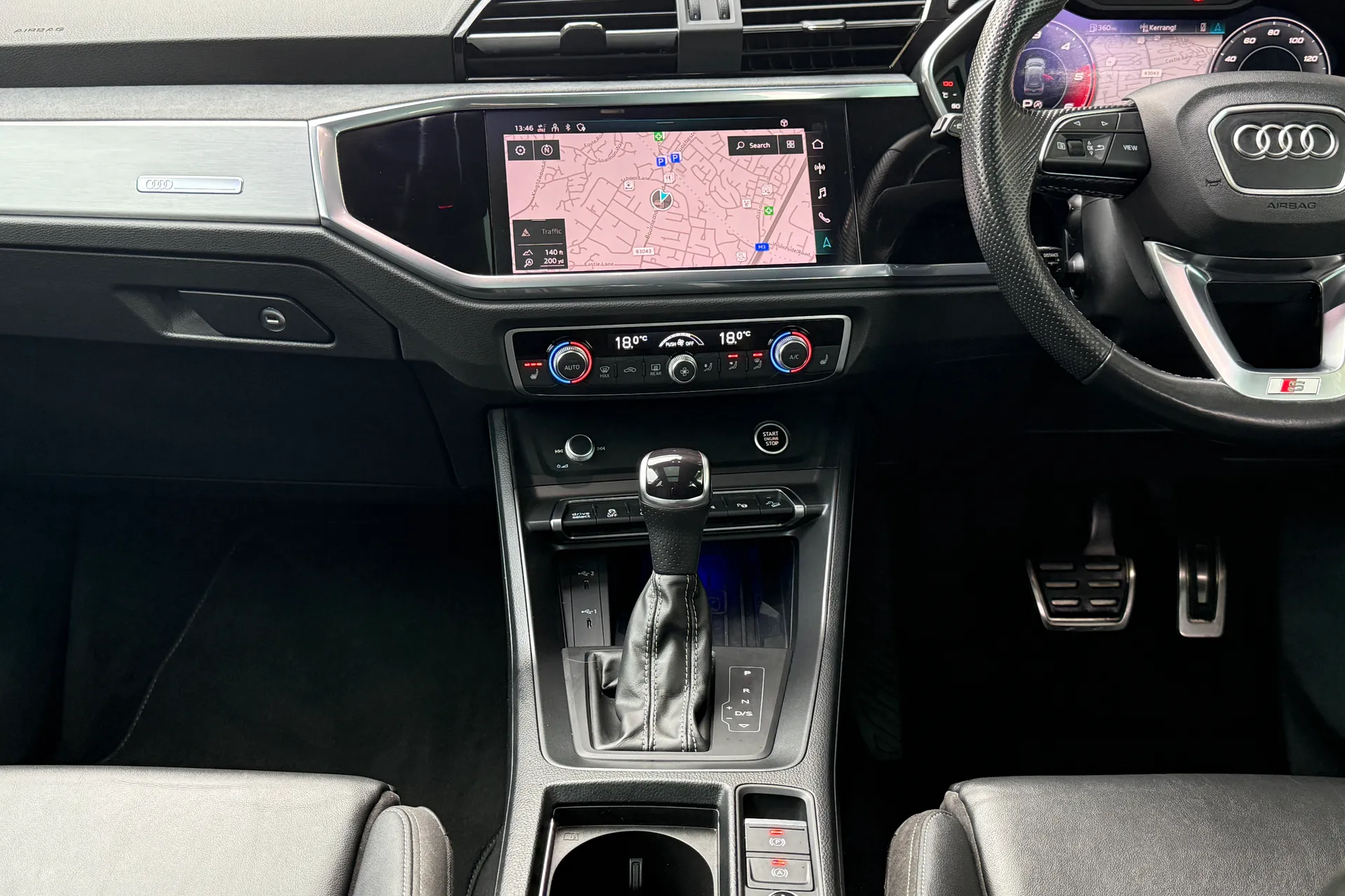 Audi Q3 thumbnail image number 44