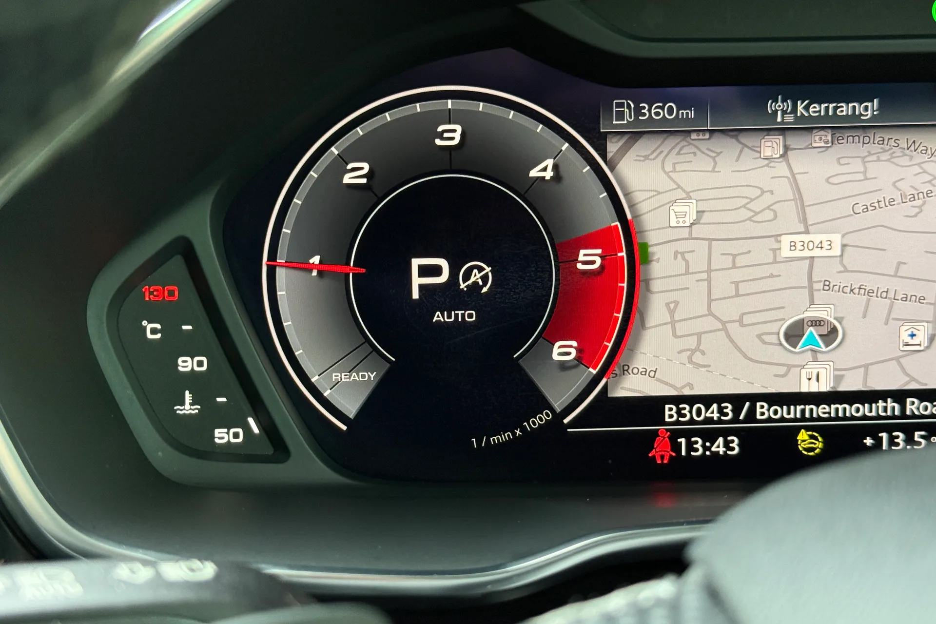 Audi Q3 thumbnail image number 13