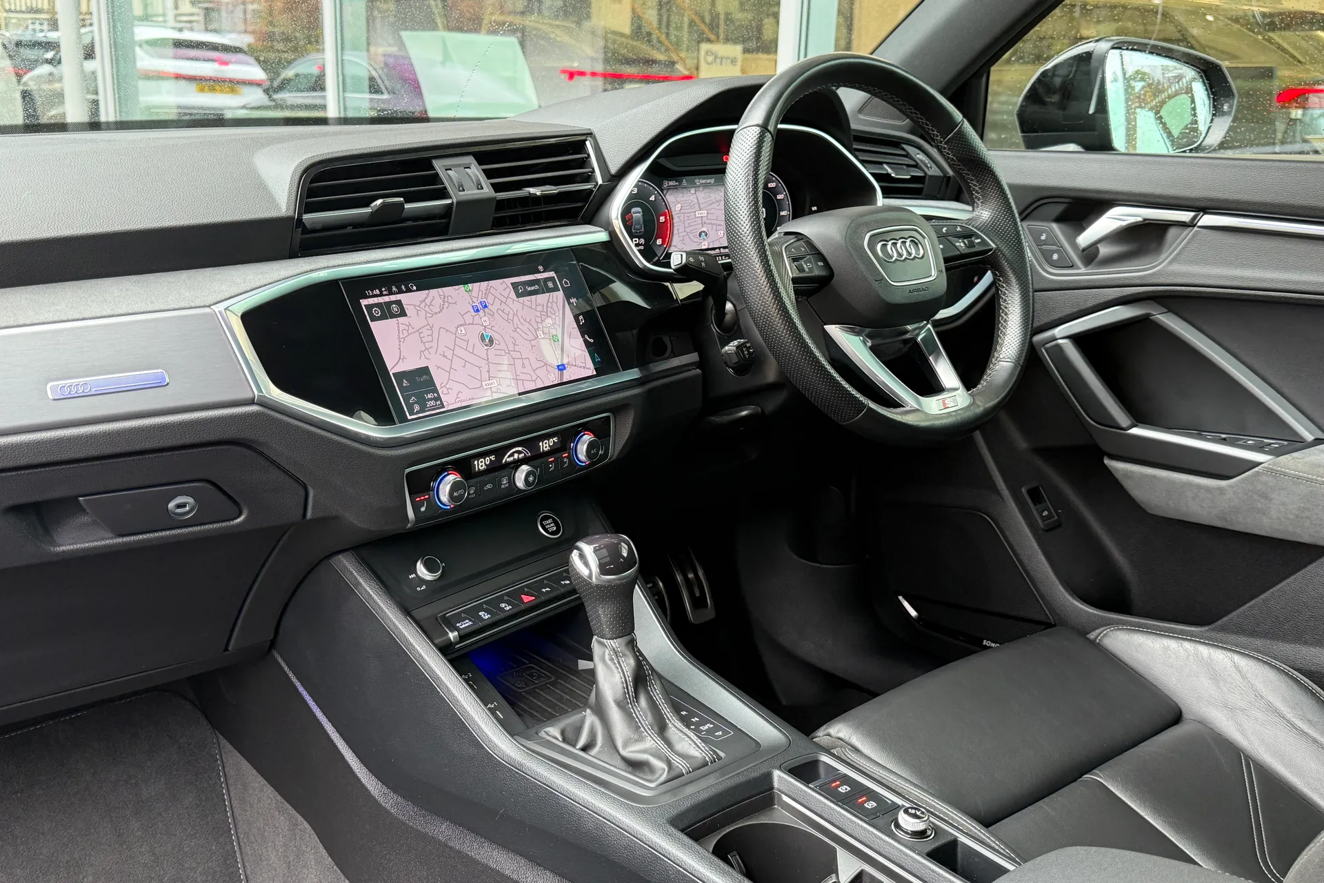 Audi Q3 thumbnail image number 63