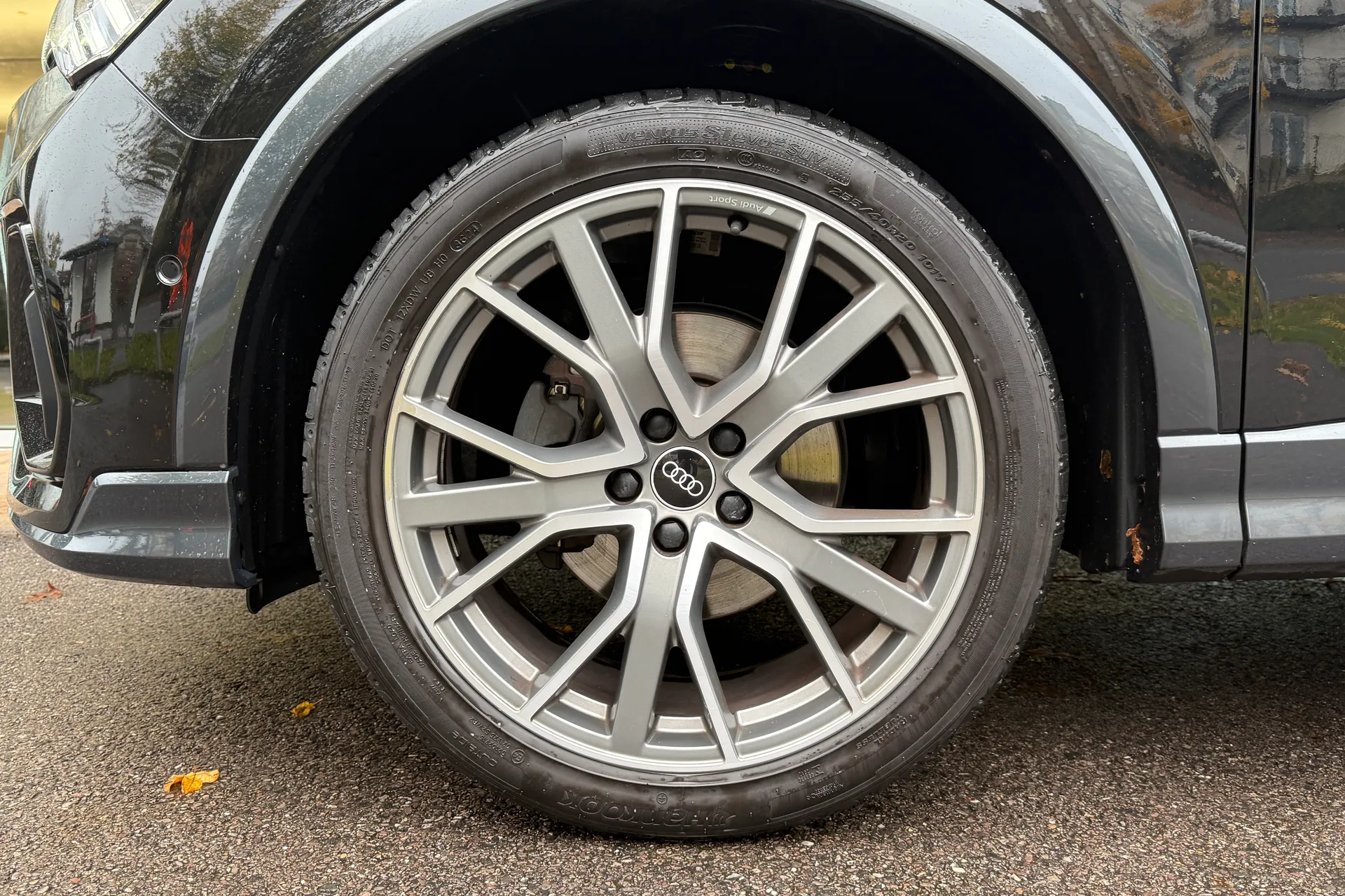 Audi Q3 thumbnail image number 10