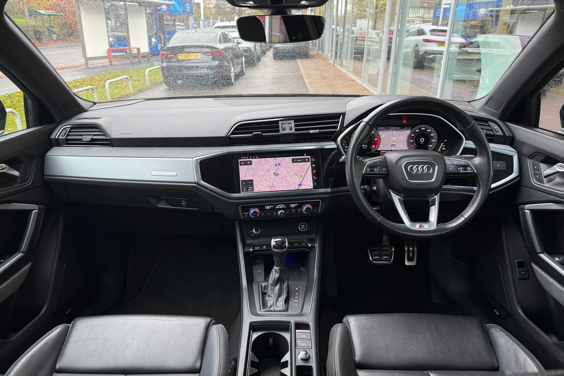 Audi Q3 thumbnail image number 3