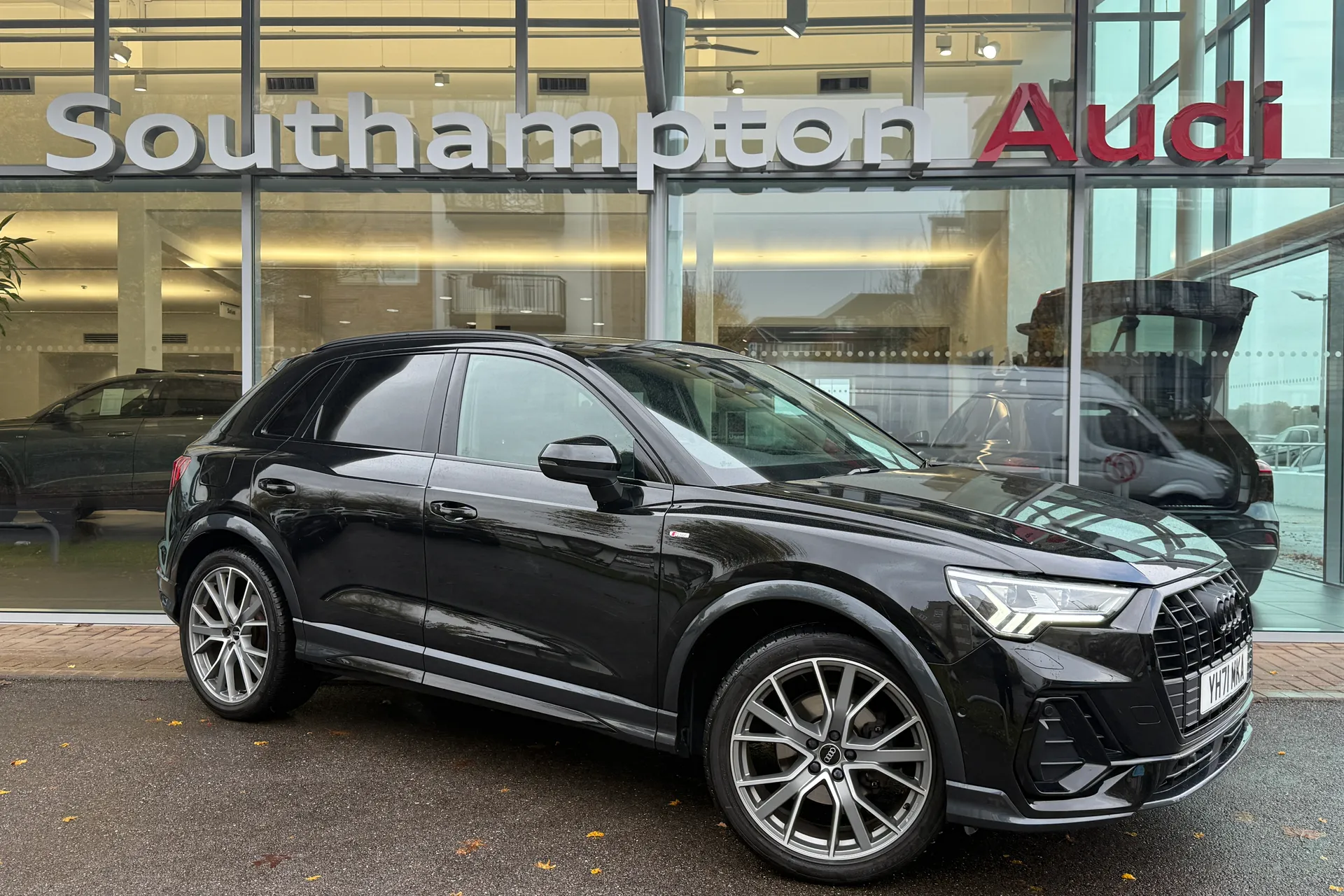Audi Q3 thumbnail image number 70