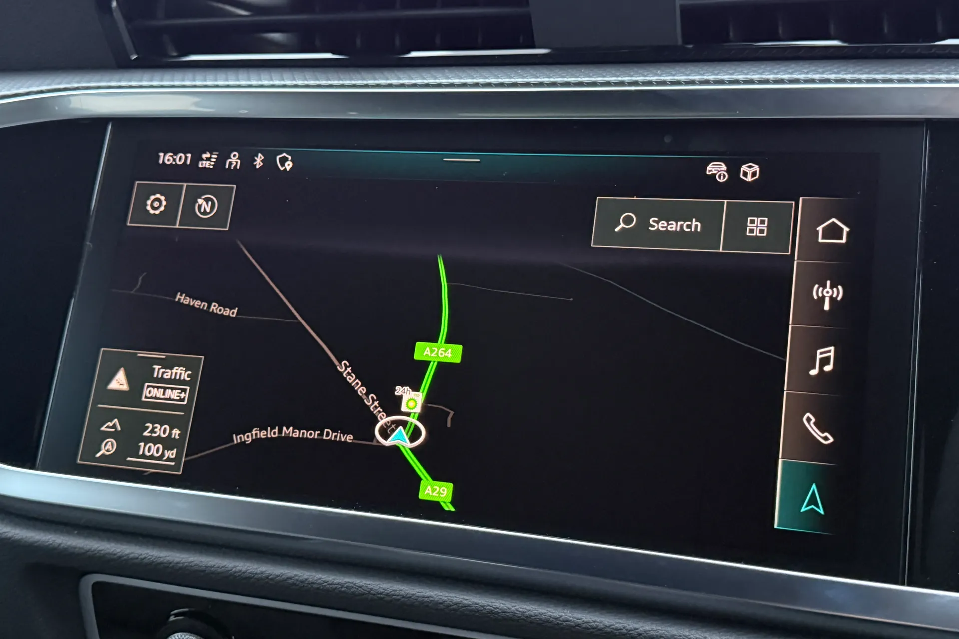 Audi Q3 thumbnail image number 5