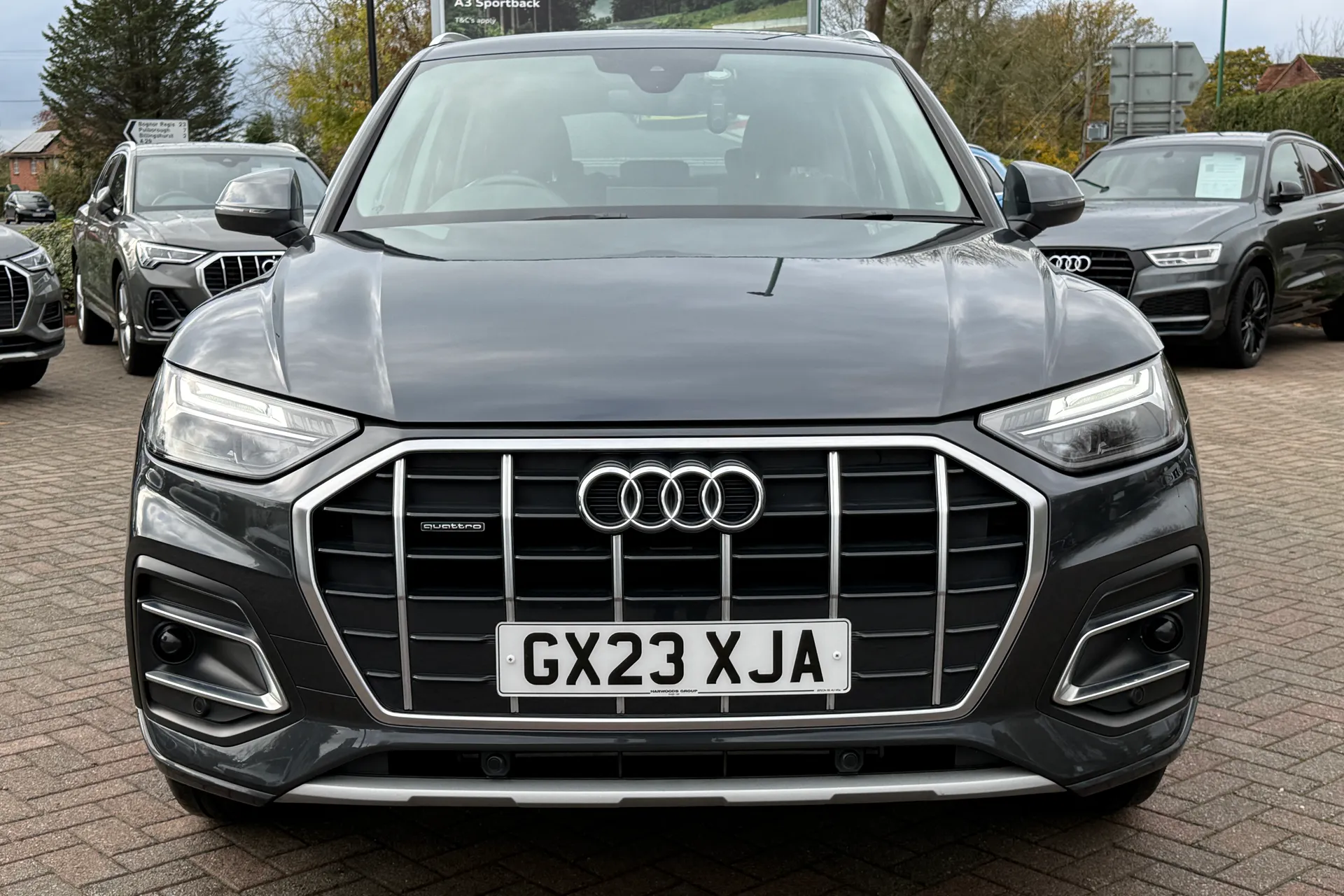 Audi Q5 thumbnail image number 23