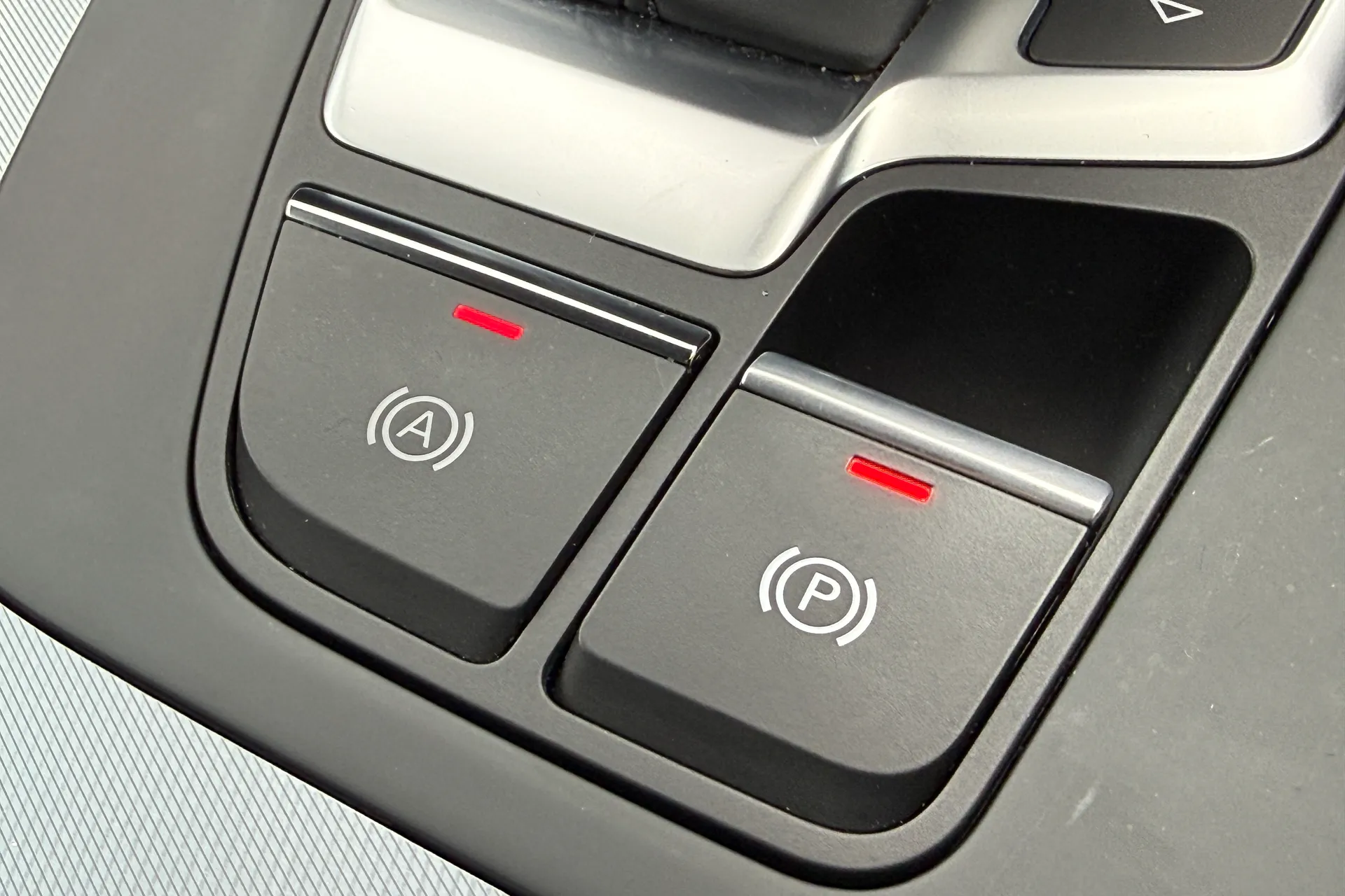 Audi Q5 thumbnail image number 38