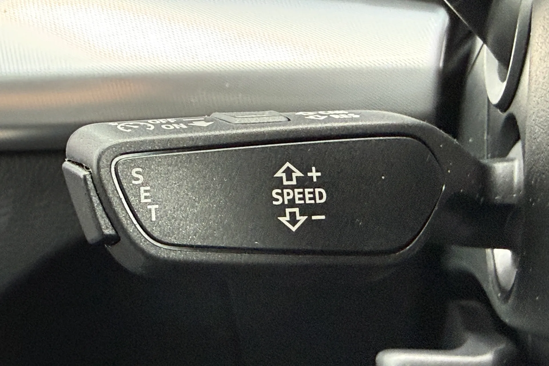 Audi Q5 thumbnail image number 16