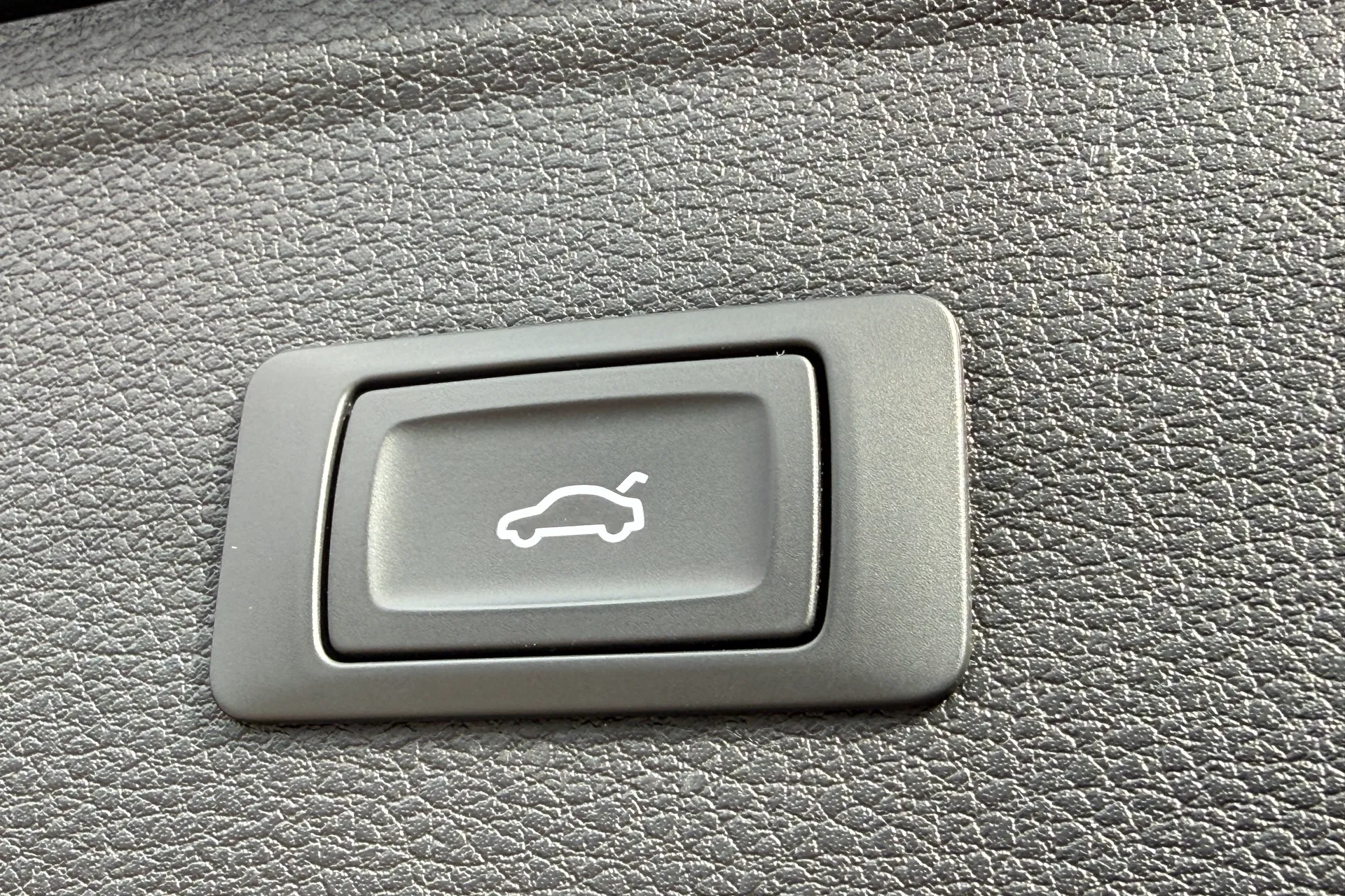 Audi Q5 thumbnail image number 34