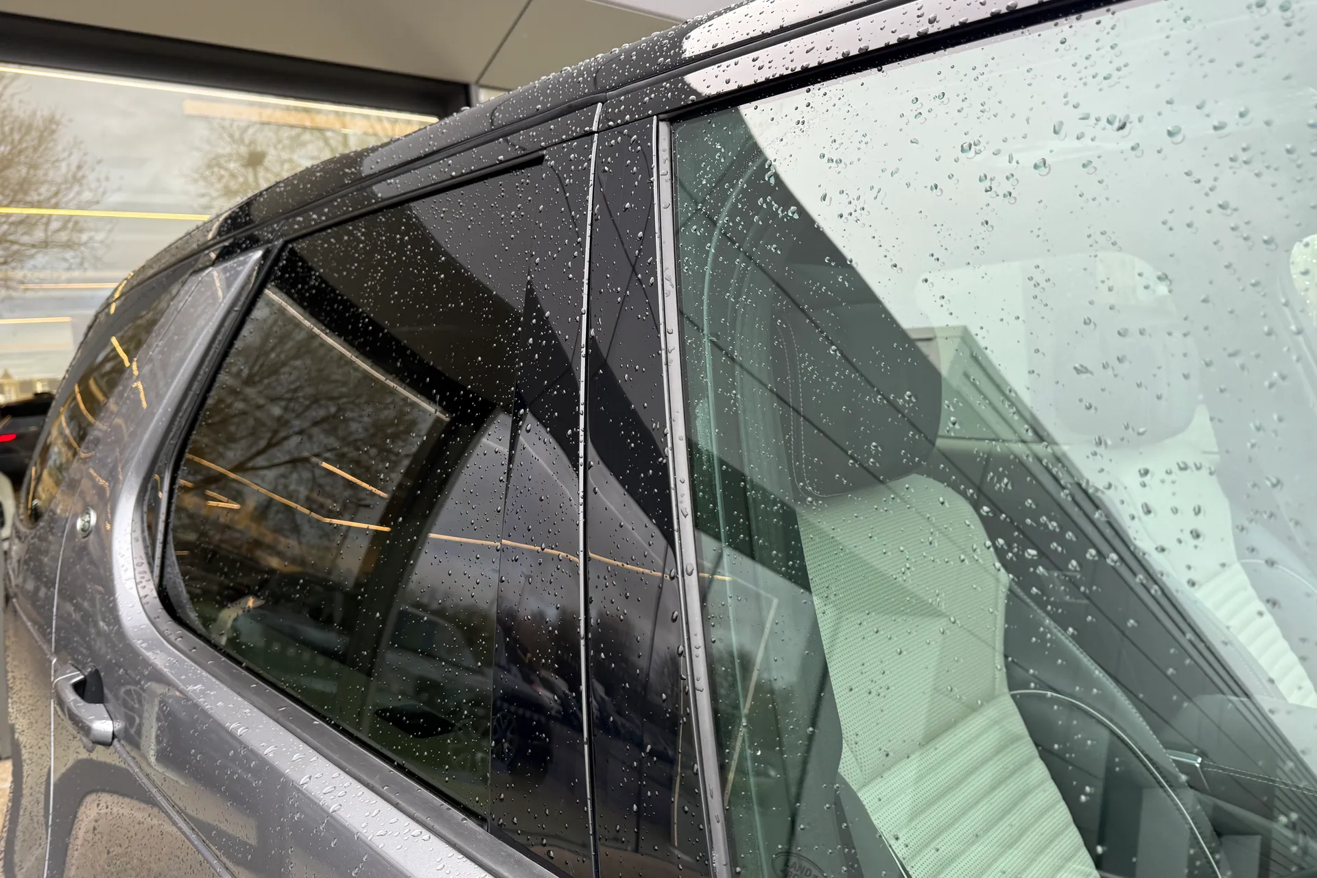 LAND ROVER DISCOVERY thumbnail image number 24