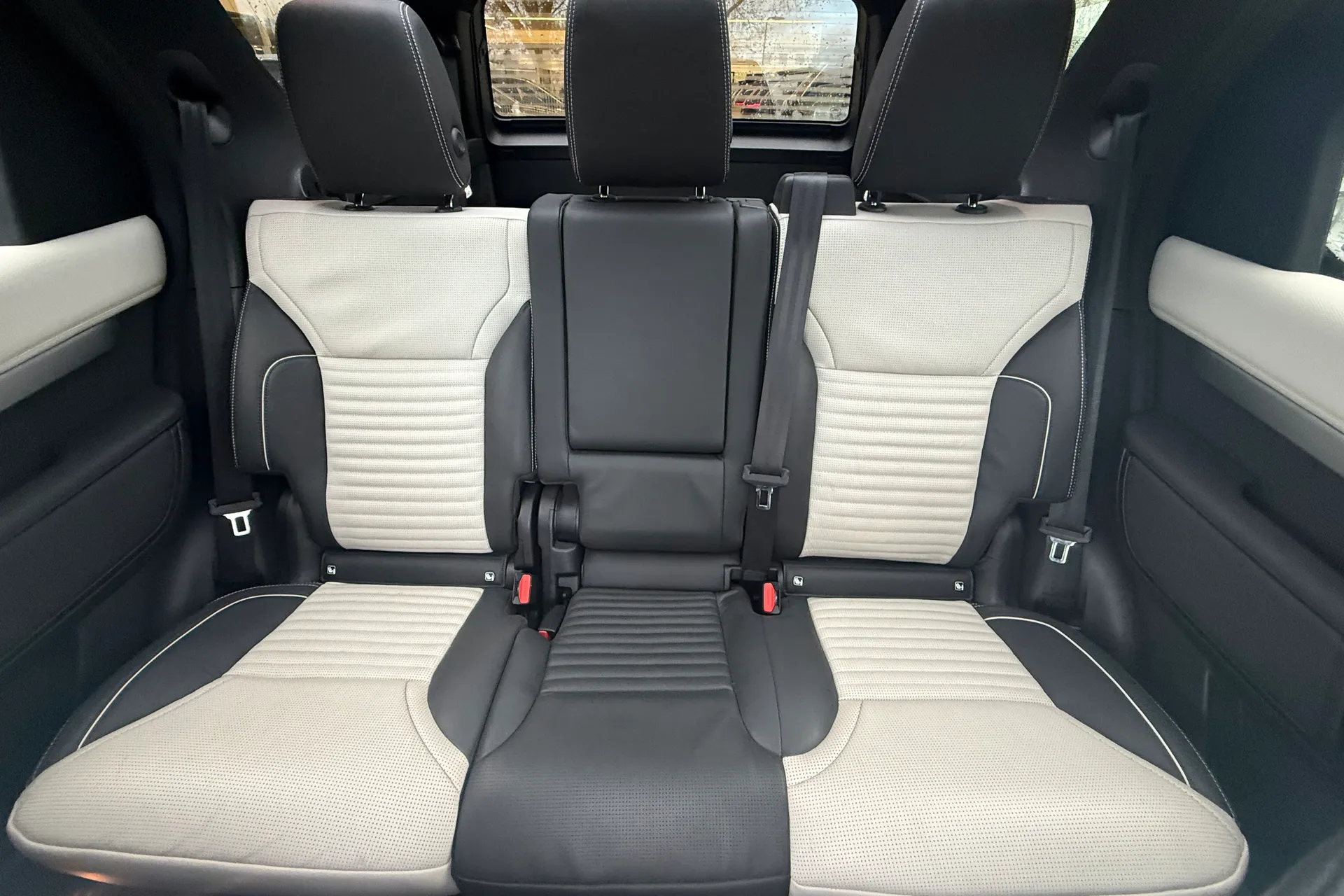 LAND ROVER DISCOVERY thumbnail image number 11