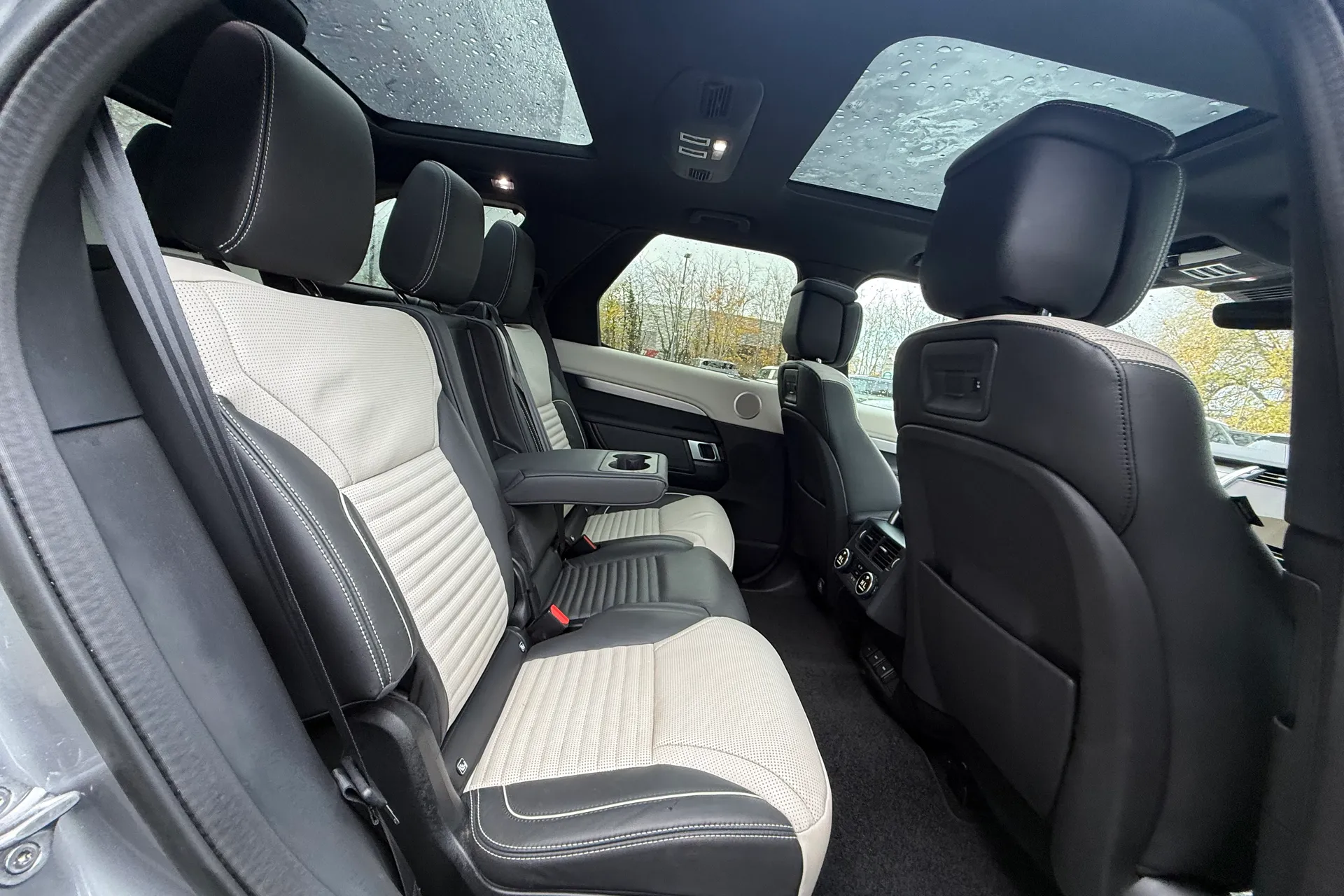 LAND ROVER DISCOVERY thumbnail image number 44