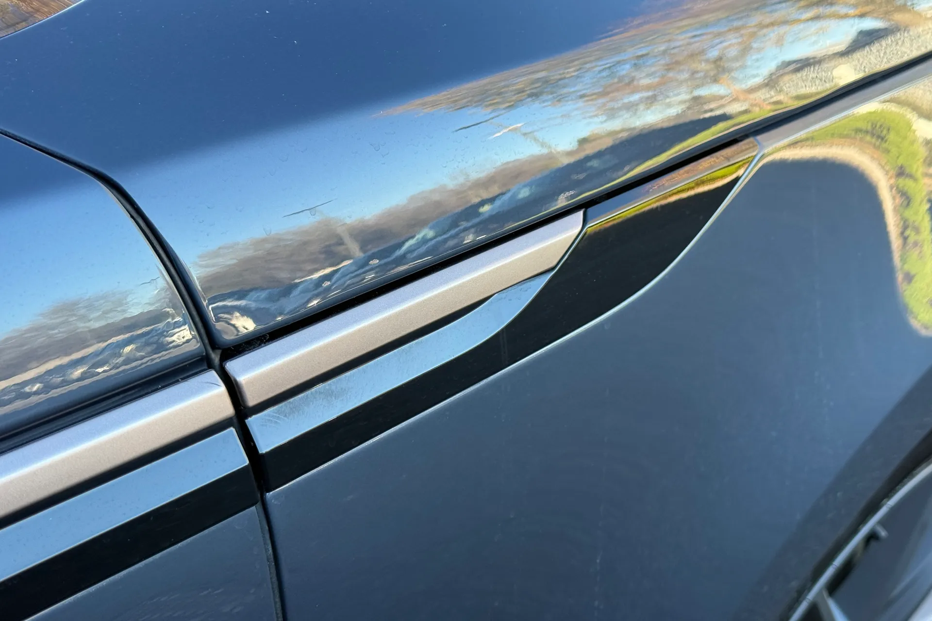 LAND ROVER RANGE ROVER VELAR thumbnail image number 55