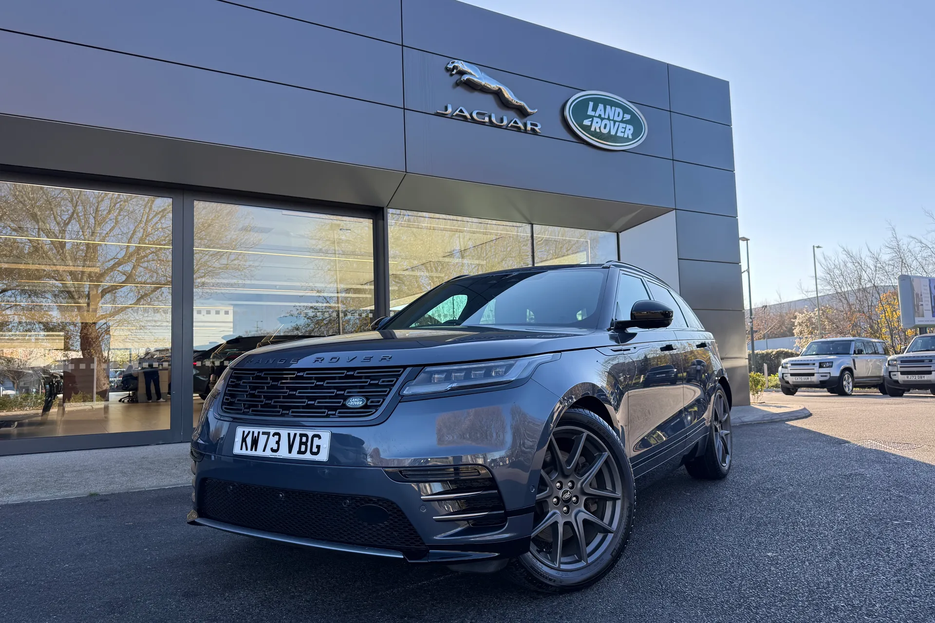 LAND ROVER RANGE ROVER VELAR thumbnail image number 30