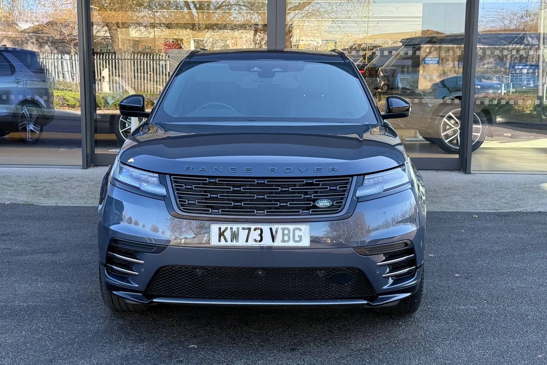 LAND ROVER RANGE ROVER VELAR thumbnail image number 8