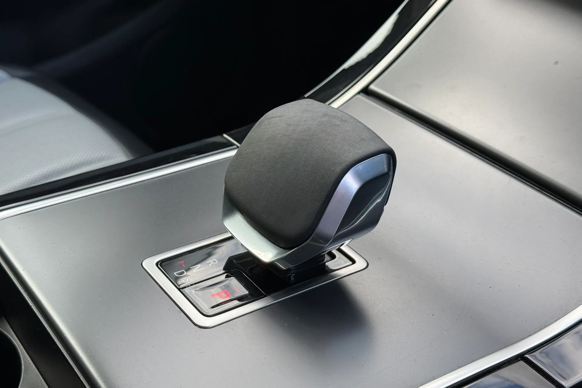 LAND ROVER RANGE ROVER EVOQUE thumbnail image number 20