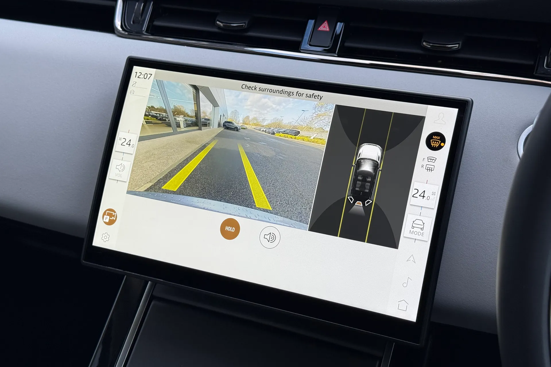 LAND ROVER RANGE ROVER EVOQUE thumbnail image number 4