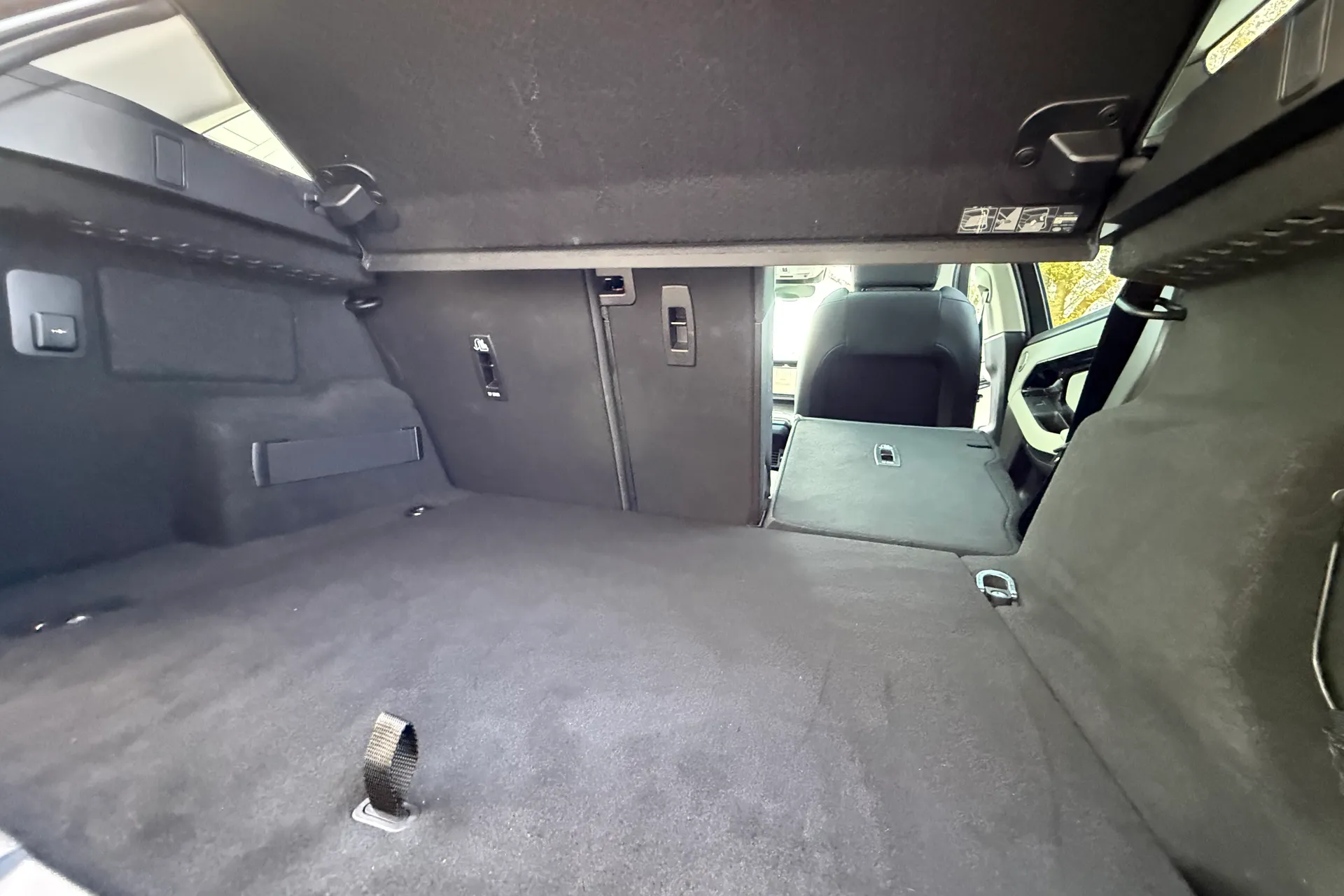 LAND ROVER RANGE ROVER EVOQUE thumbnail image number 39