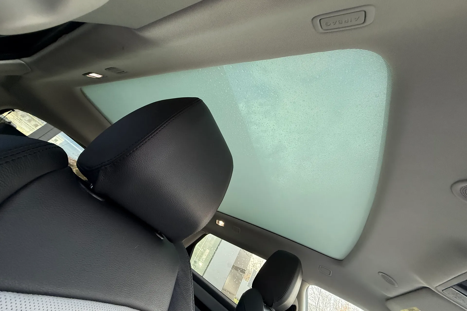 LAND ROVER RANGE ROVER EVOQUE thumbnail image number 36