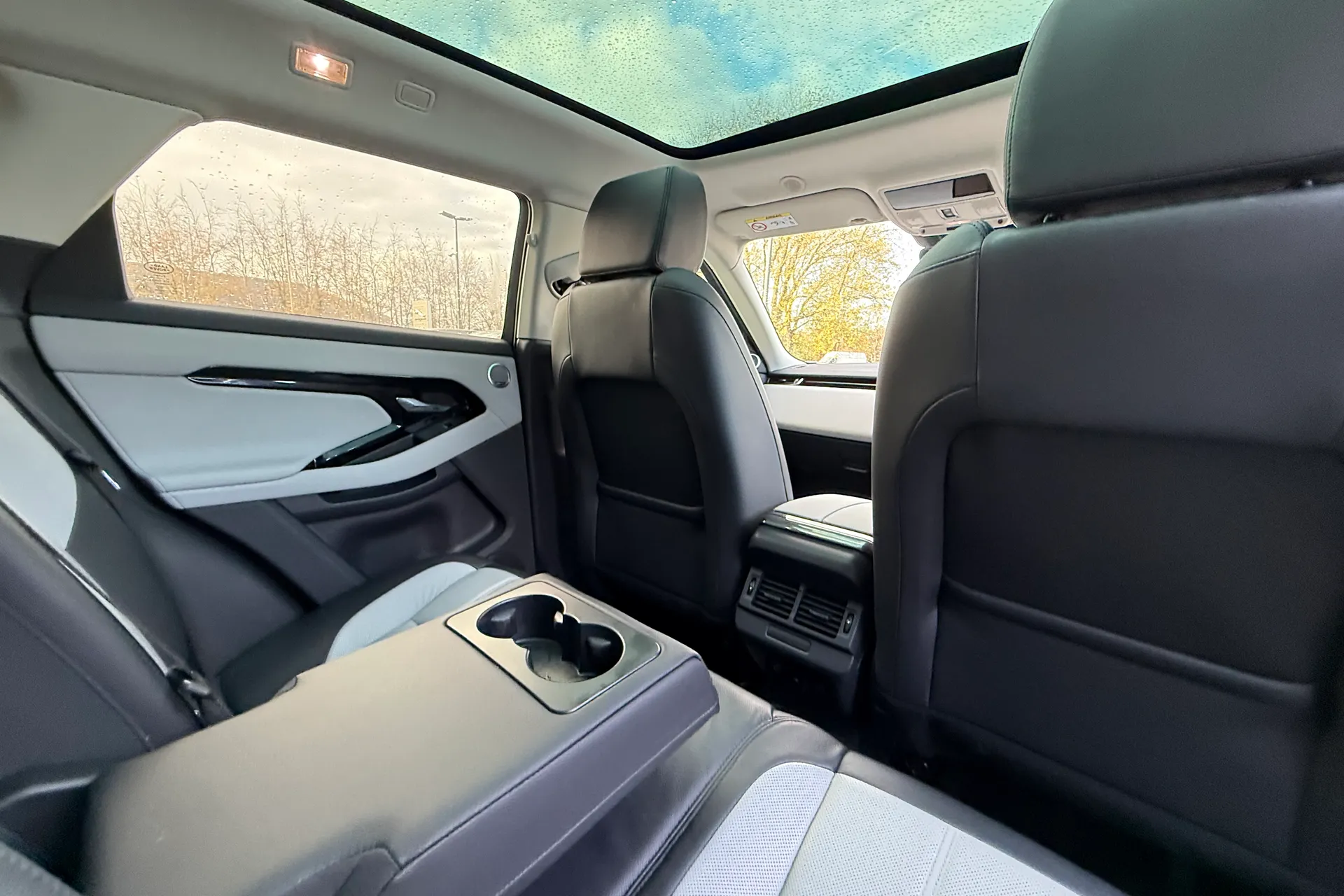 LAND ROVER RANGE ROVER EVOQUE thumbnail image number 42