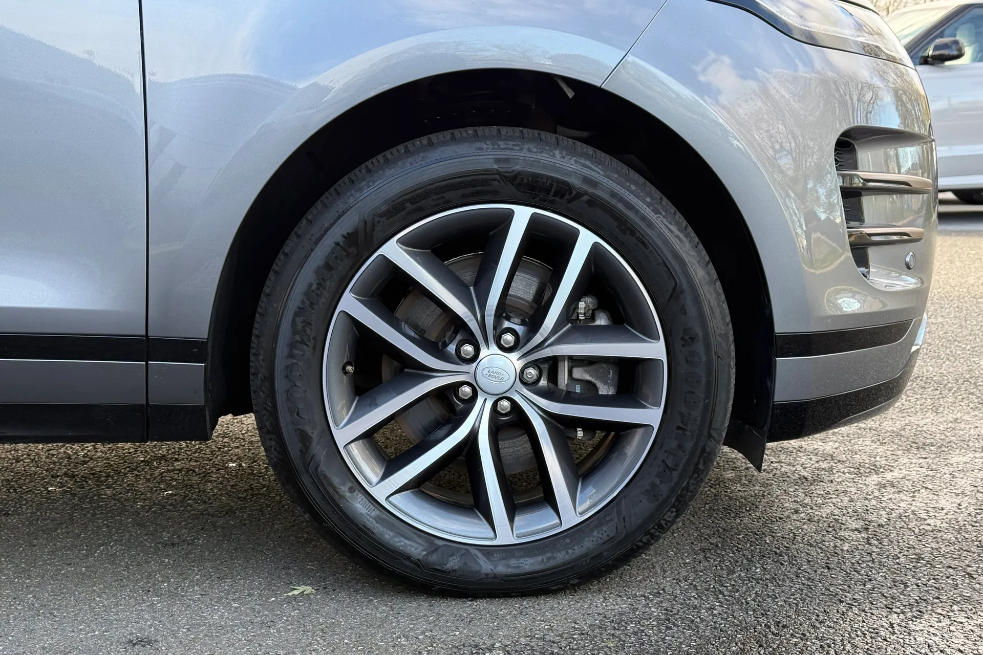 LAND ROVER RANGE ROVER EVOQUE thumbnail image number 22