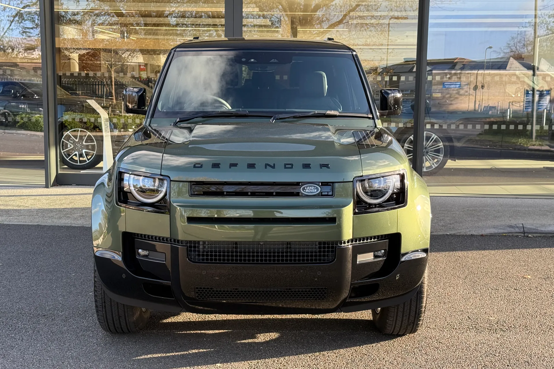 LAND ROVER Defender 90 thumbnail image number 7