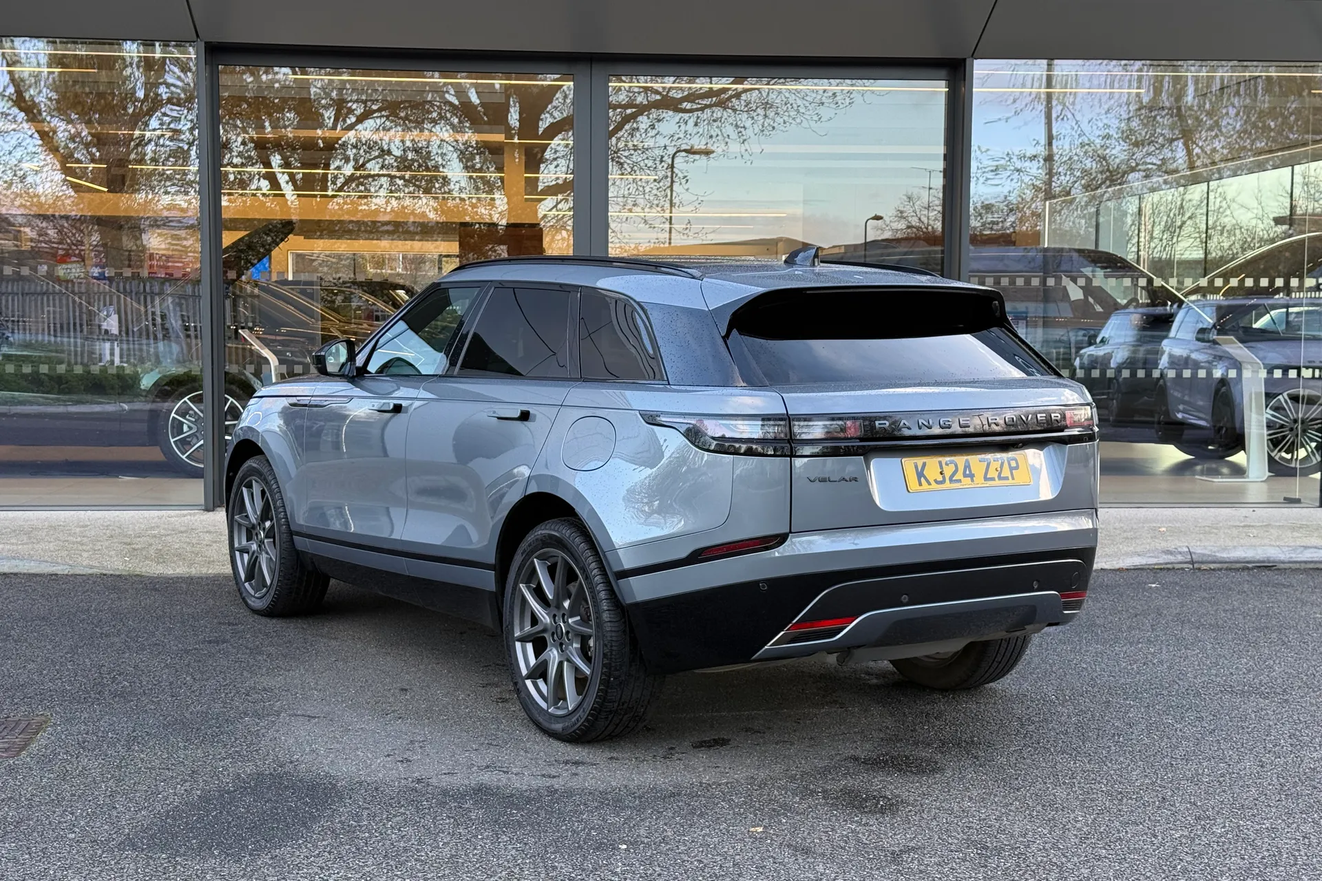LAND ROVER RANGE ROVER VELAR thumbnail image number 58