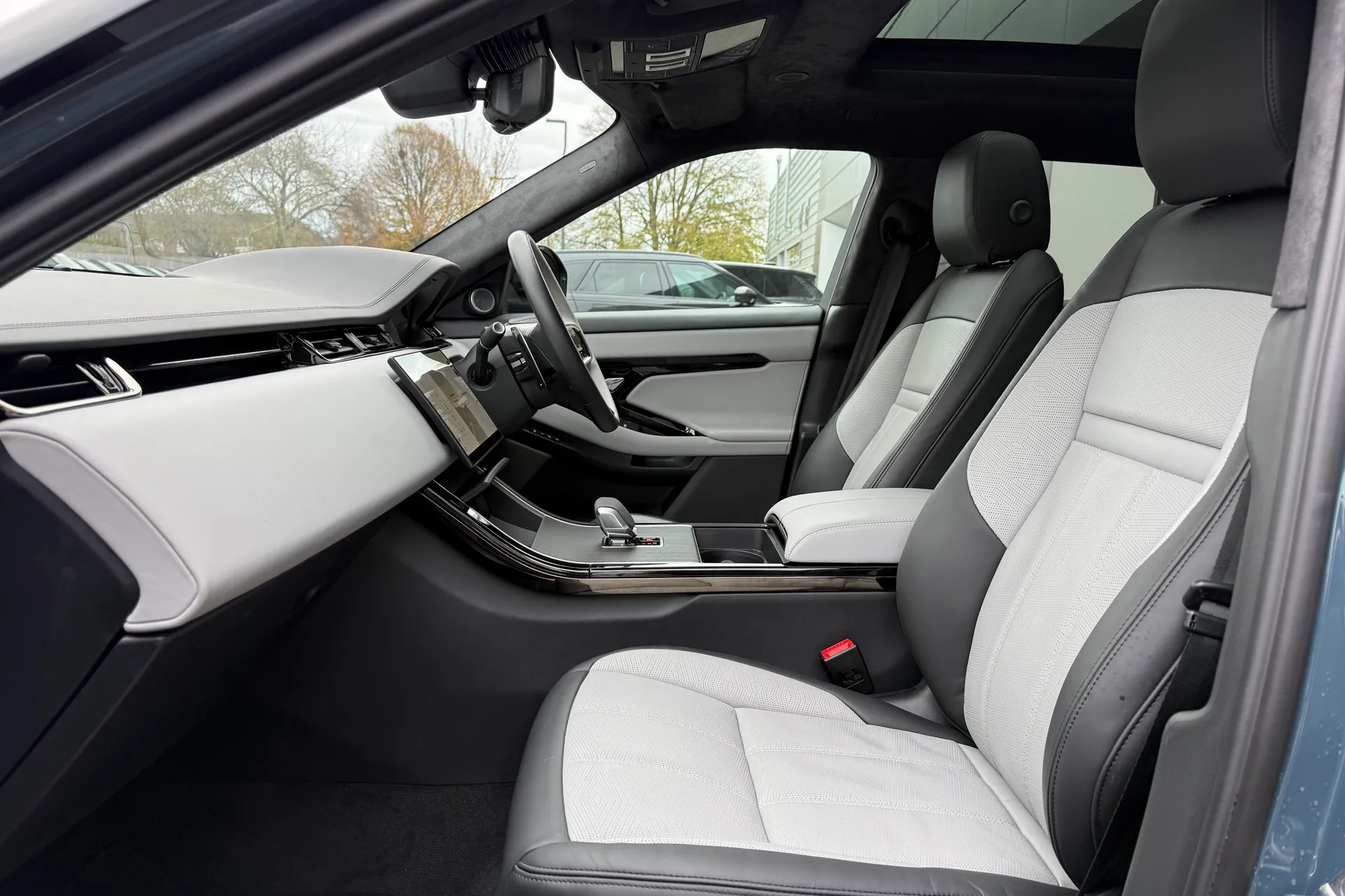 LAND ROVER RANGE ROVER EVOQUE thumbnail image number 10