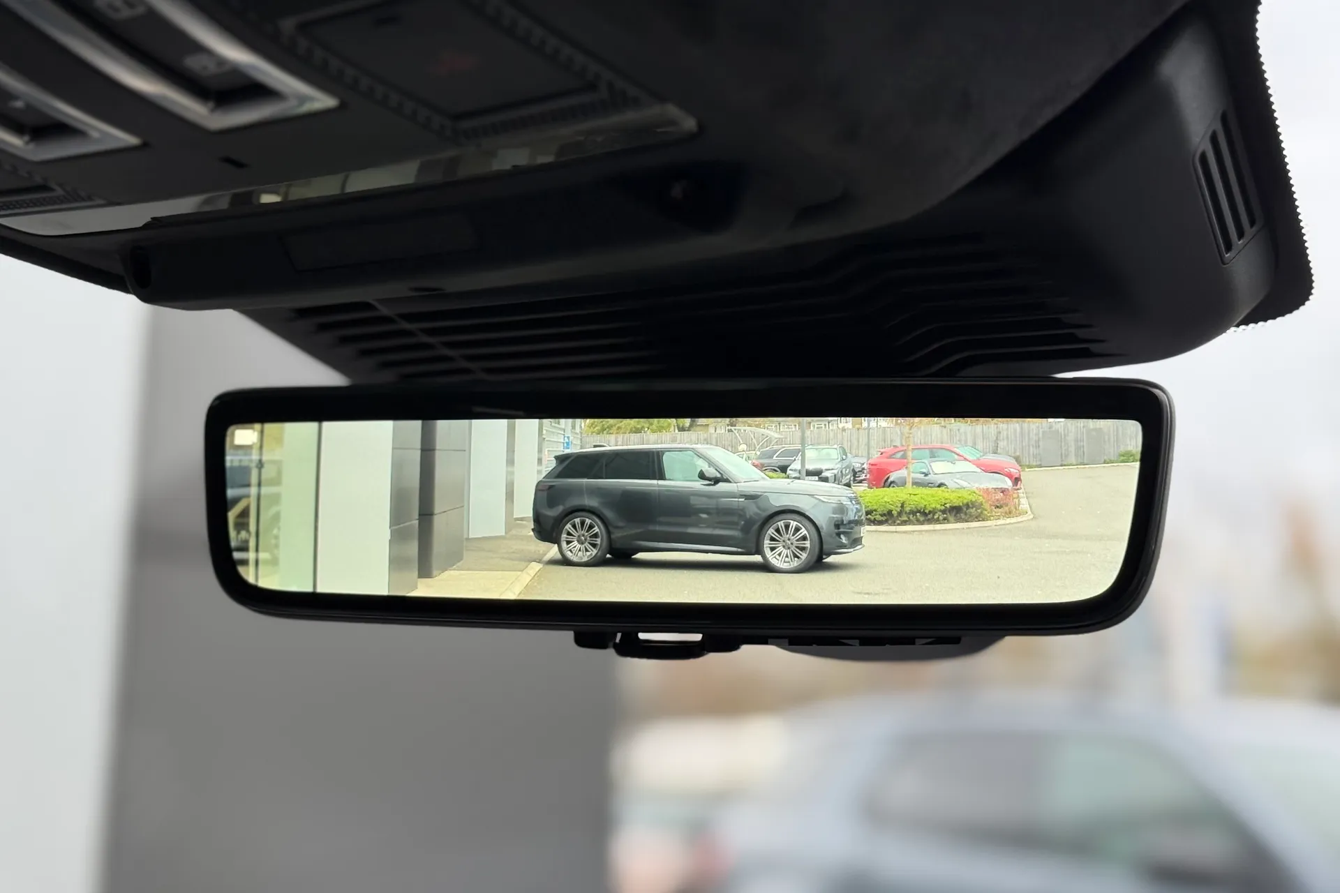 LAND ROVER RANGE ROVER EVOQUE thumbnail image number 31