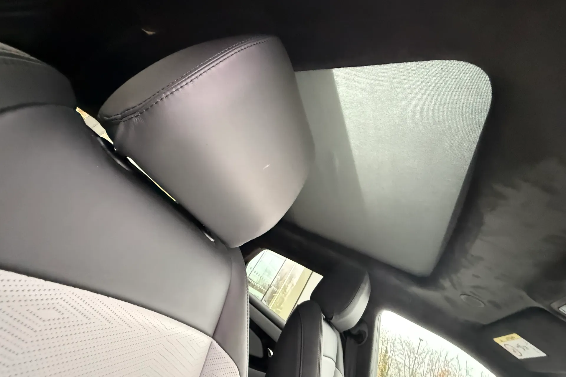 LAND ROVER RANGE ROVER EVOQUE thumbnail image number 36