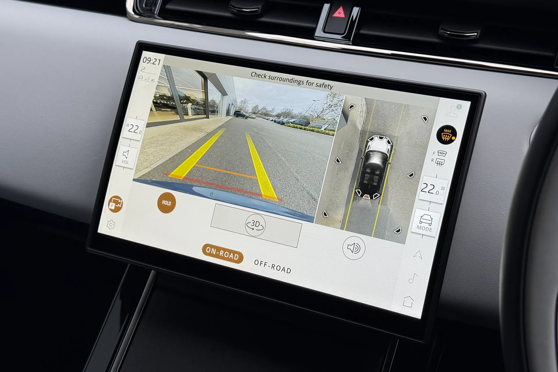 LAND ROVER RANGE ROVER EVOQUE thumbnail image number 4