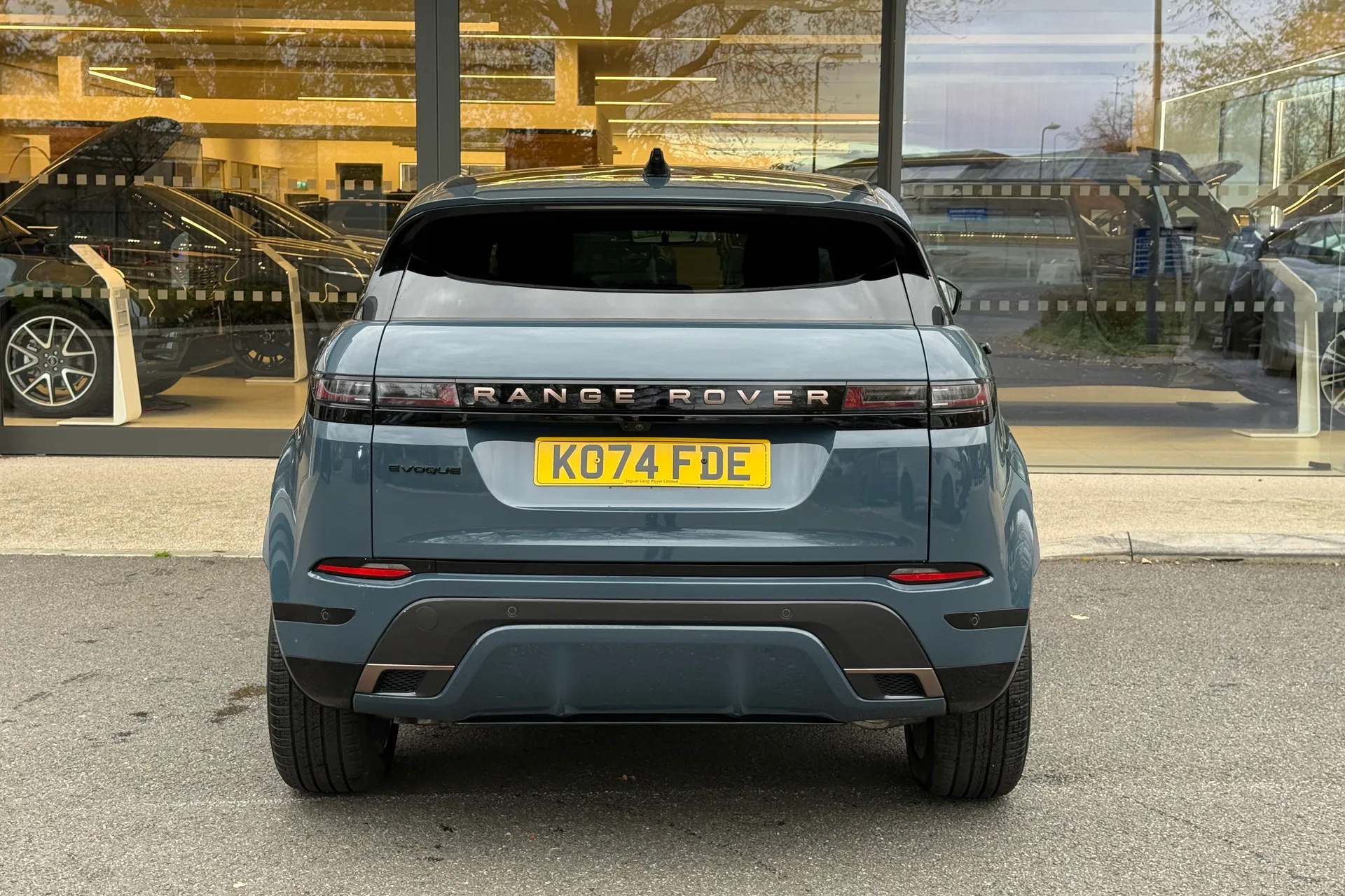 LAND ROVER RANGE ROVER EVOQUE thumbnail image number 6