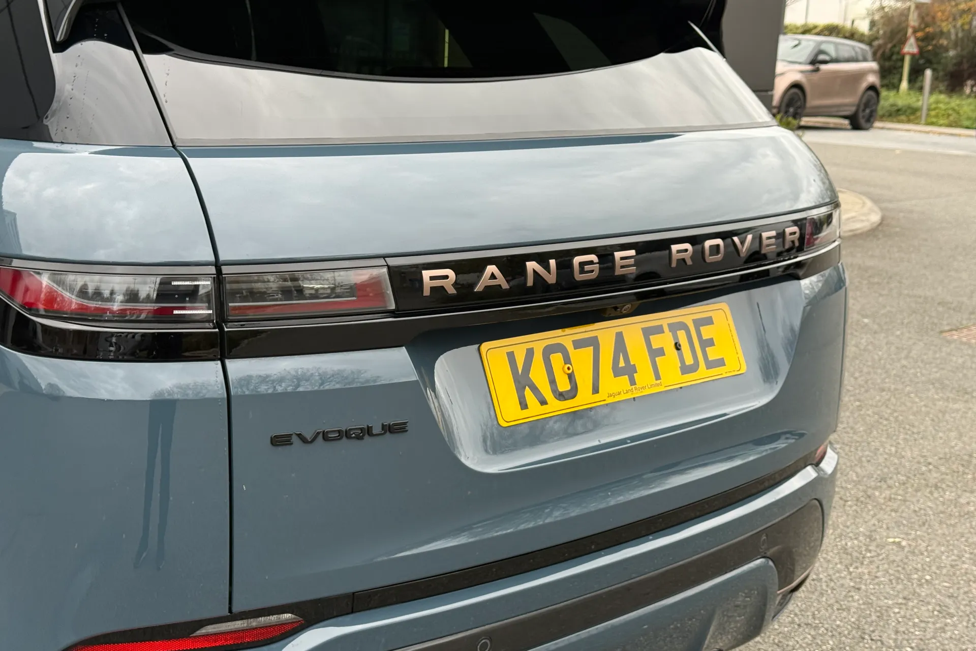 LAND ROVER RANGE ROVER EVOQUE thumbnail image number 43