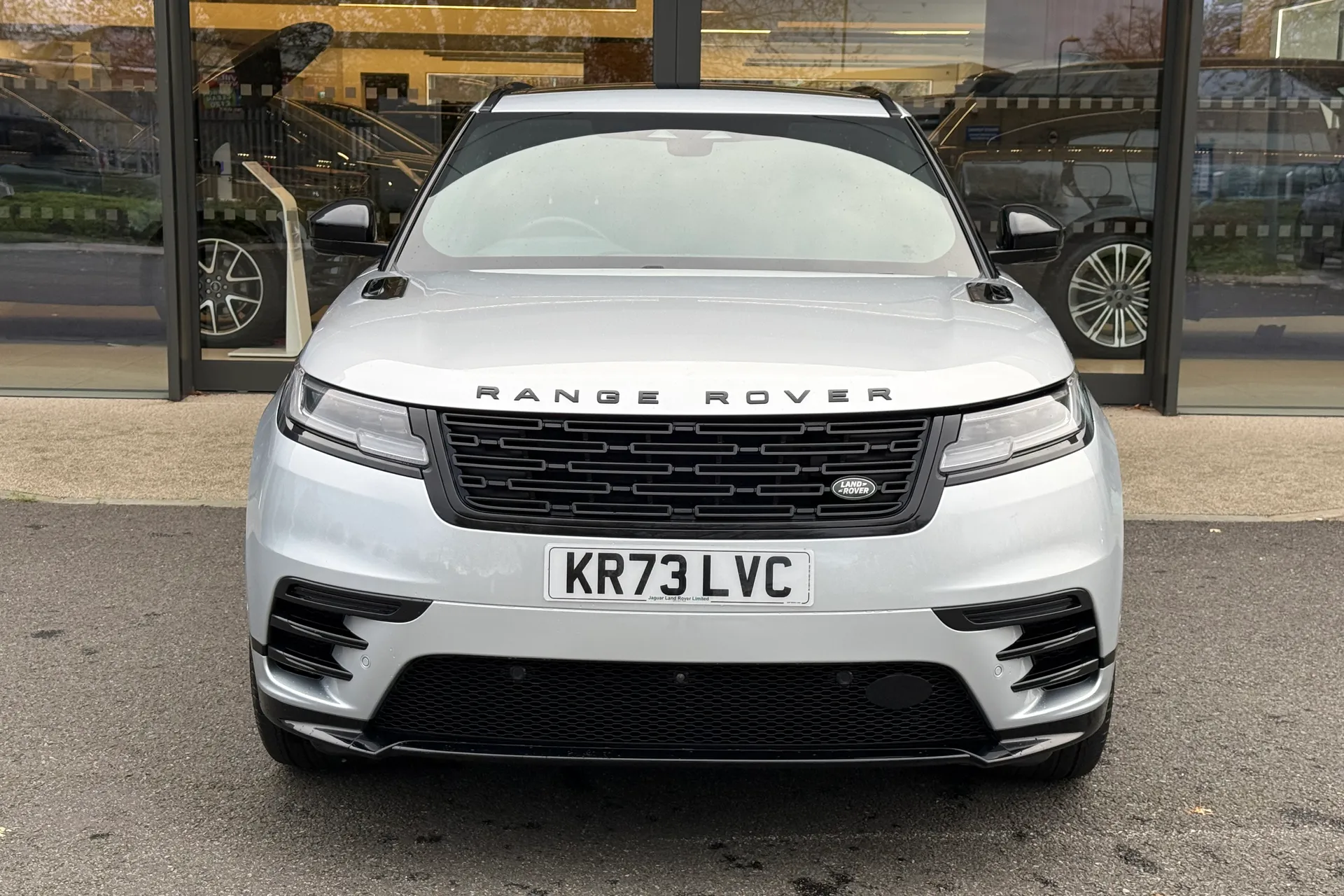 LAND ROVER RANGE ROVER VELAR thumbnail image number 8