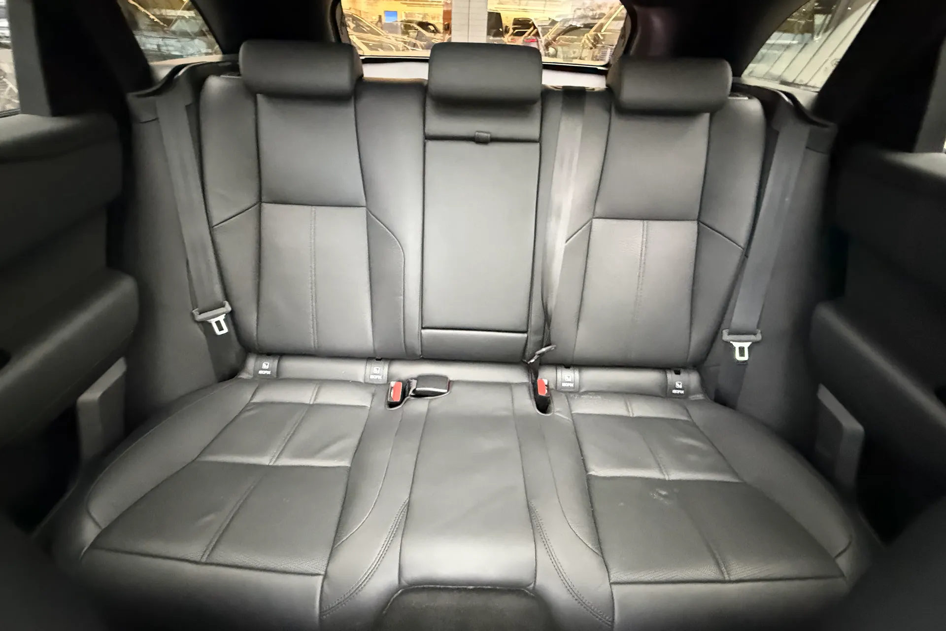 LAND ROVER RANGE ROVER VELAR thumbnail image number 11