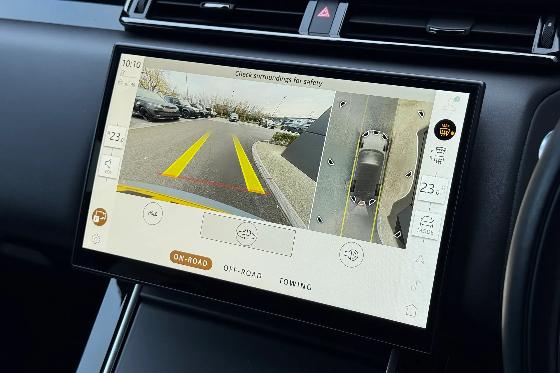 LAND ROVER RANGE ROVER VELAR thumbnail image number 4