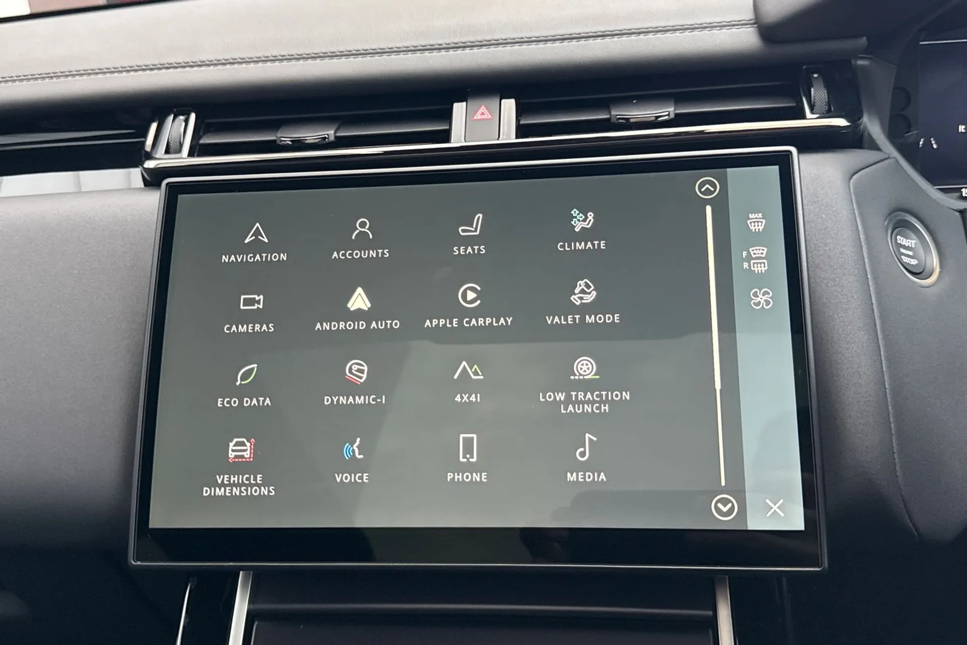 LAND ROVER RANGE ROVER VELAR thumbnail image number 62