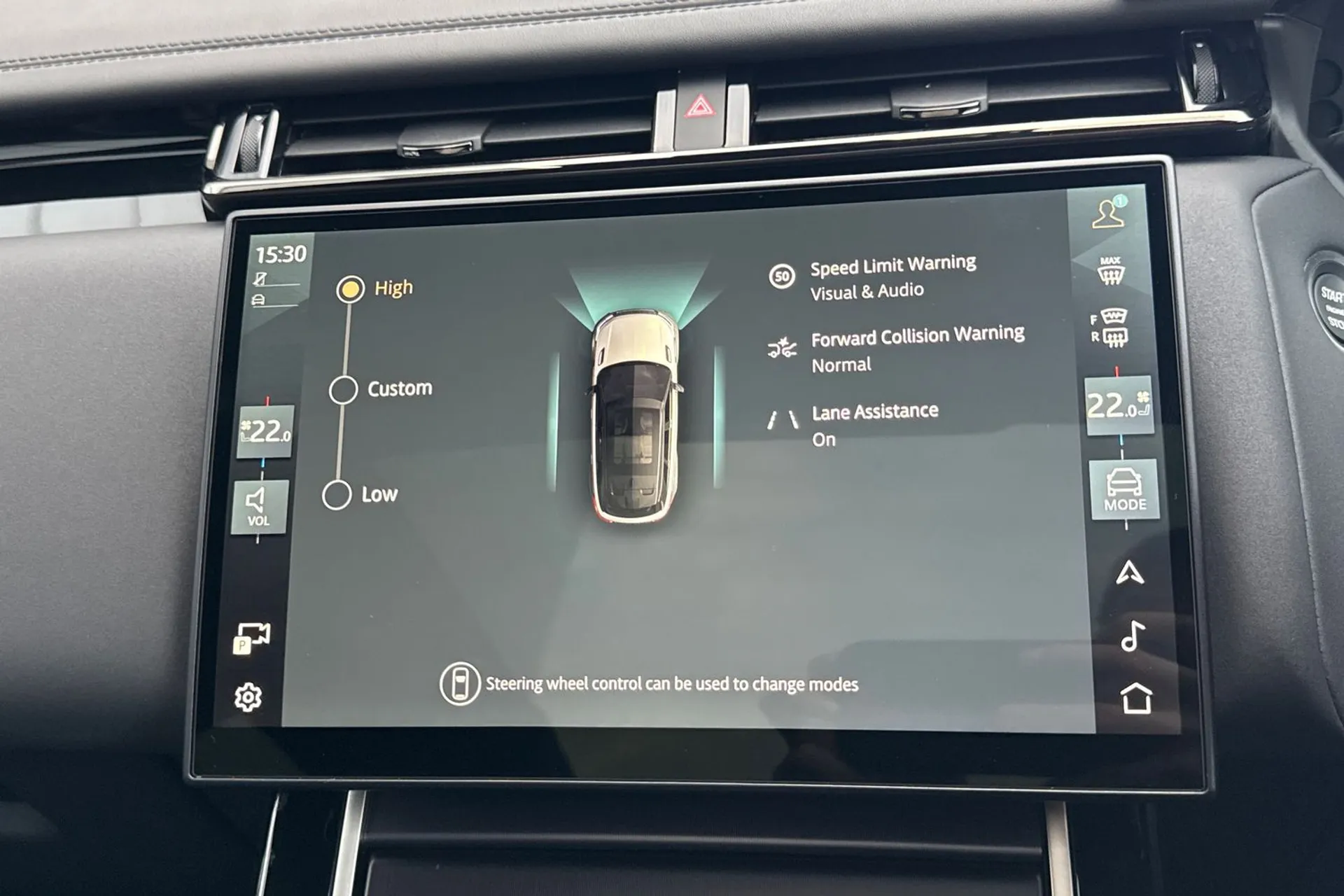 LAND ROVER RANGE ROVER VELAR thumbnail image number 30