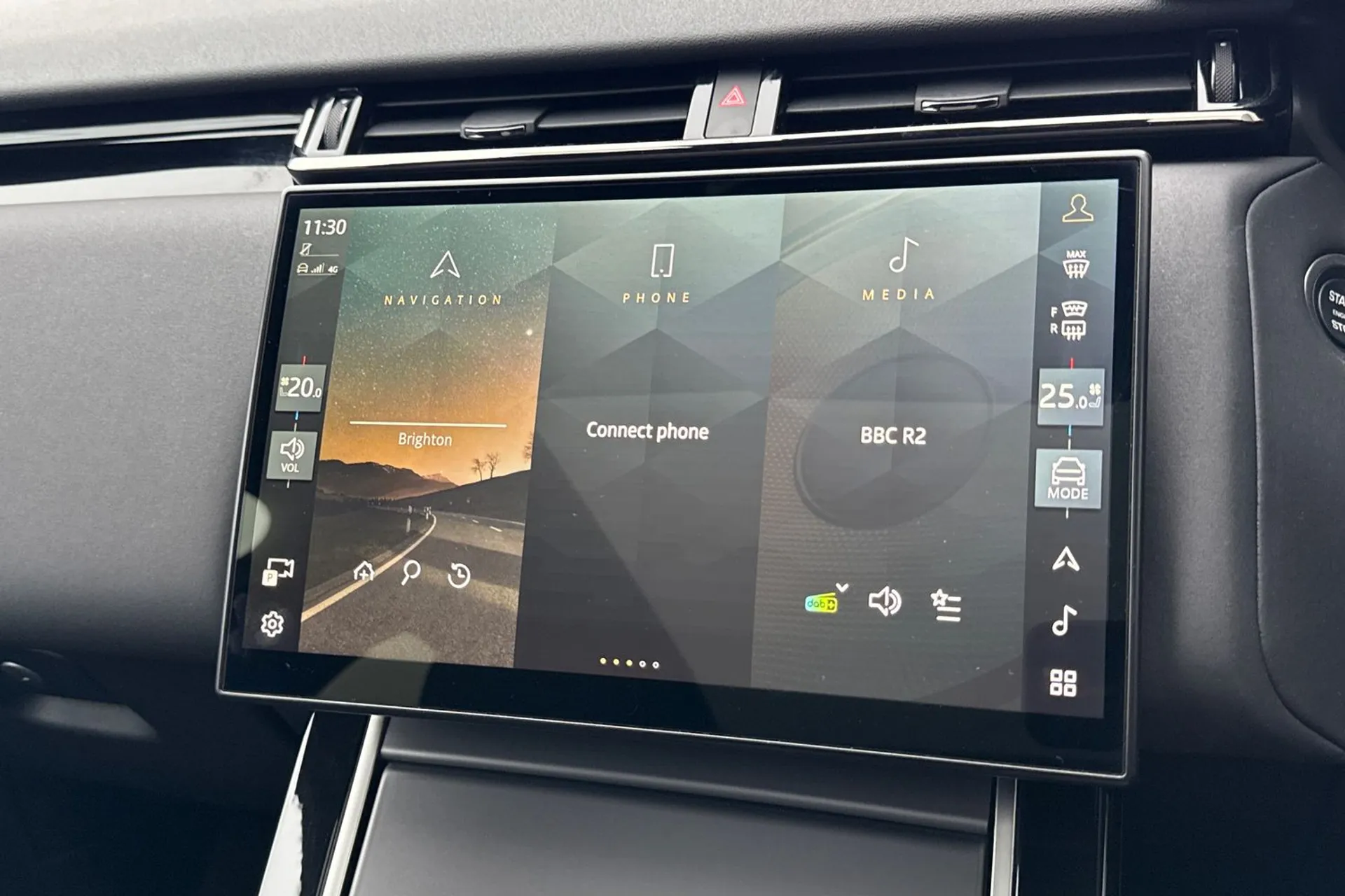 LAND ROVER RANGE ROVER VELAR thumbnail image number 59