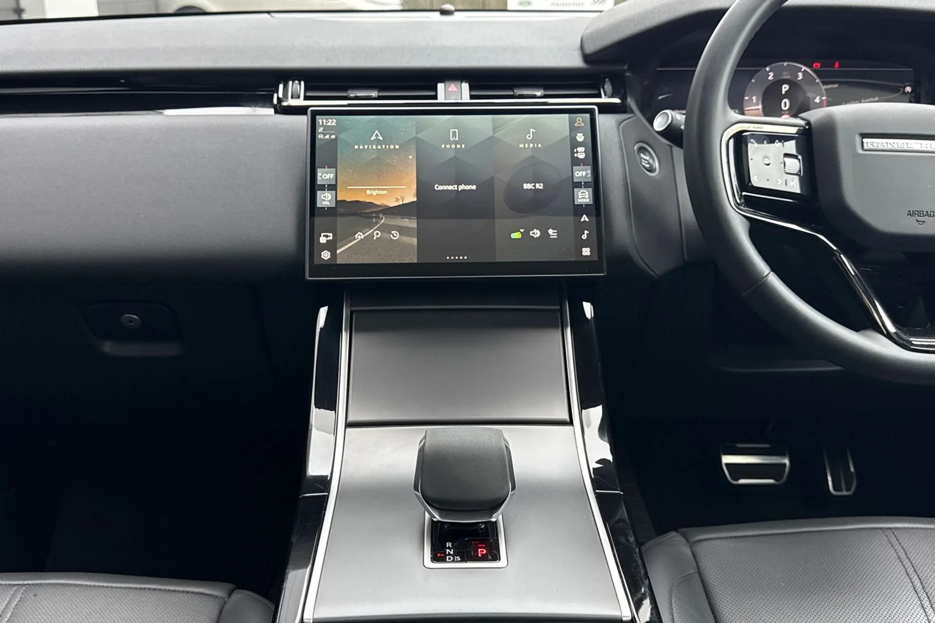 LAND ROVER RANGE ROVER VELAR thumbnail image number 33