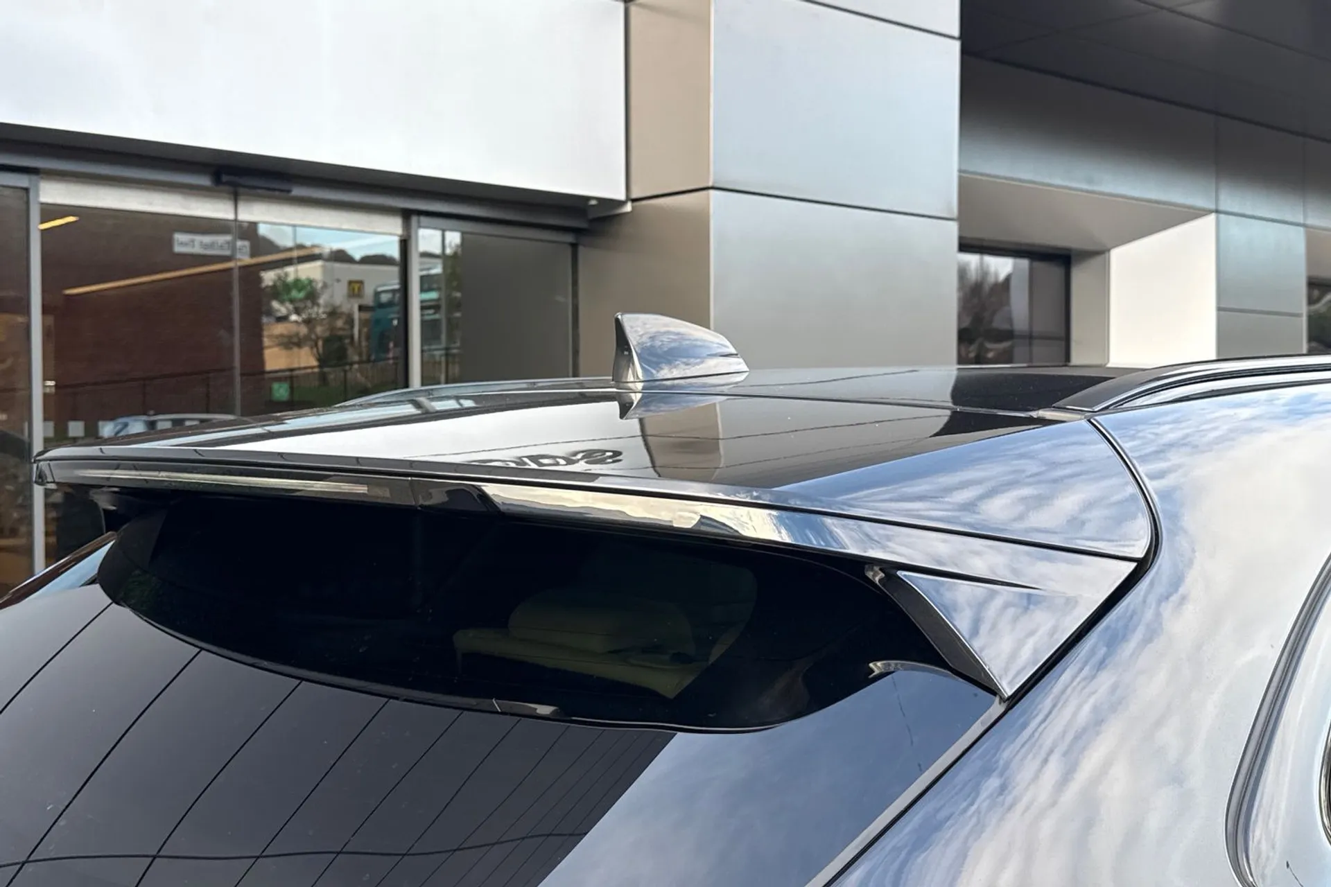 Jaguar F-PACE thumbnail image number 42