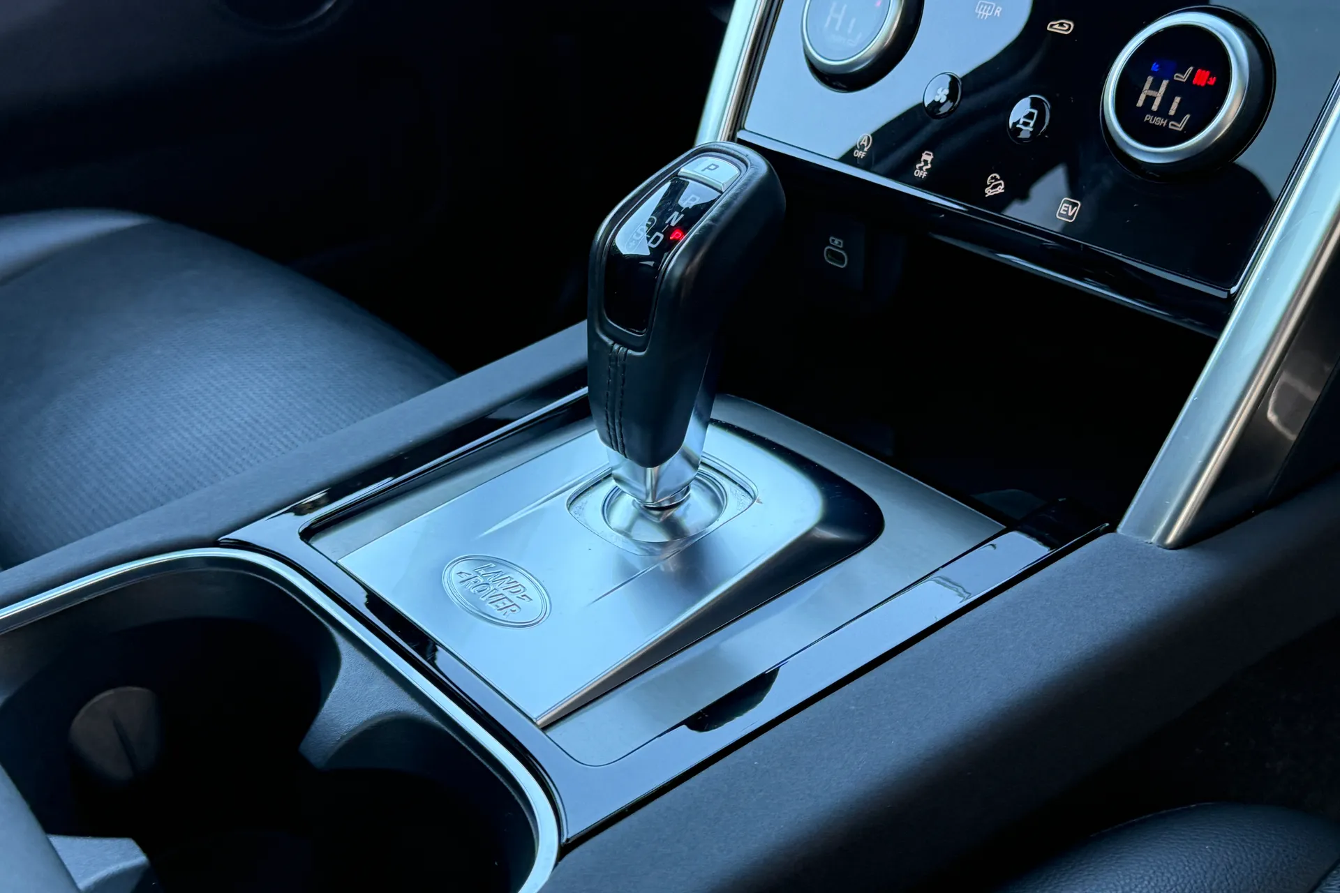 LAND ROVER DISCOVERY SPORT thumbnail image number 22