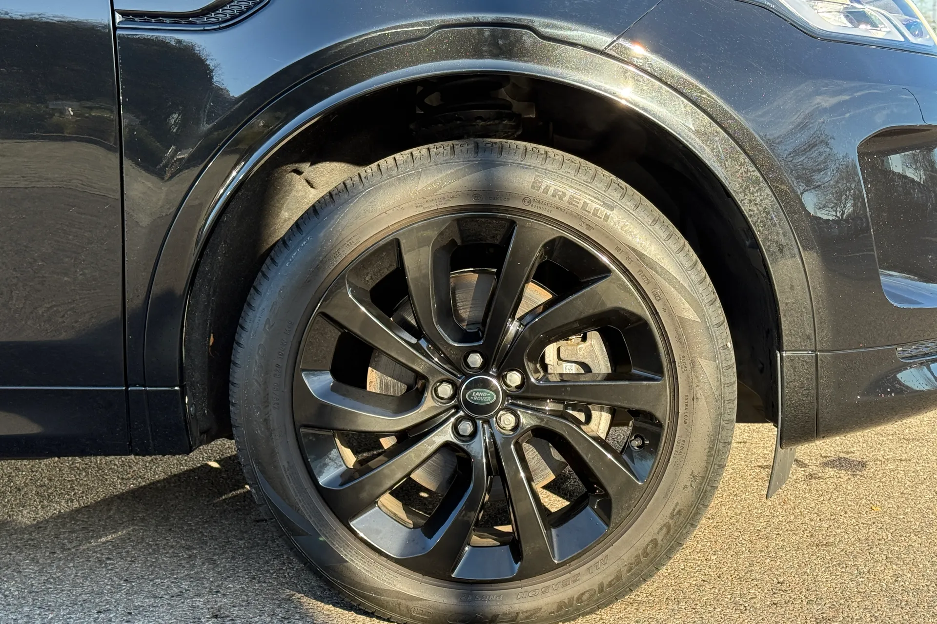 LAND ROVER DISCOVERY SPORT thumbnail image number 17